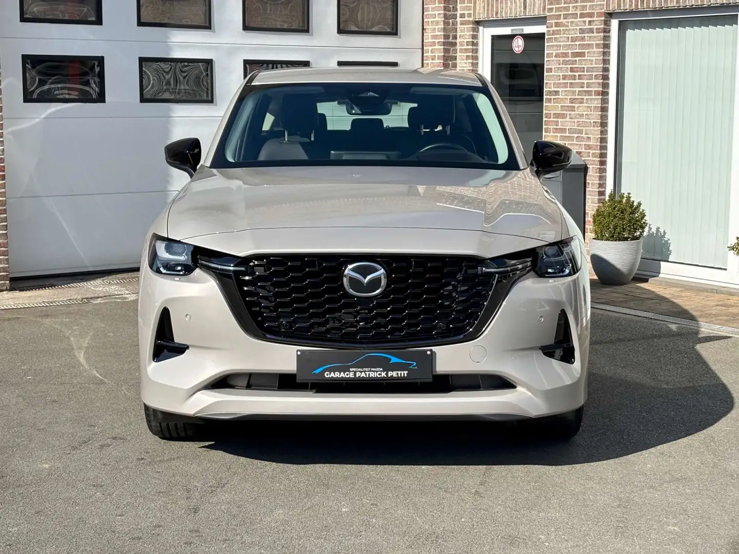 Mazda CX-60 2.5 e-Skyactiv PHEV AWD Homura / Trekhaak Beige - 2
