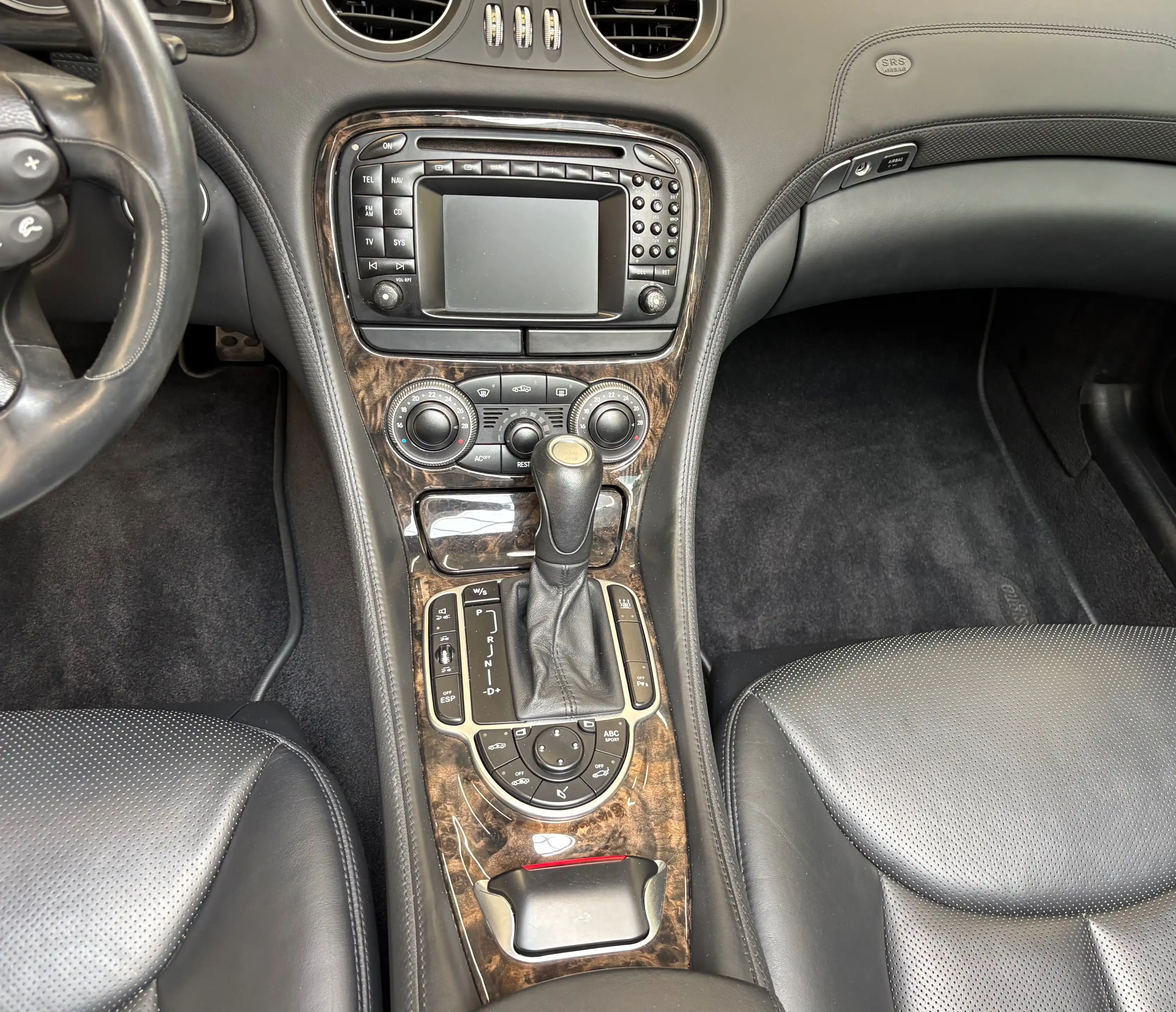 Mercedes-Benz SL 500 SL 500 DESIGNO BI-Xenon PDC Massage BOSE Vollausstattung 2.Hand — photo 14