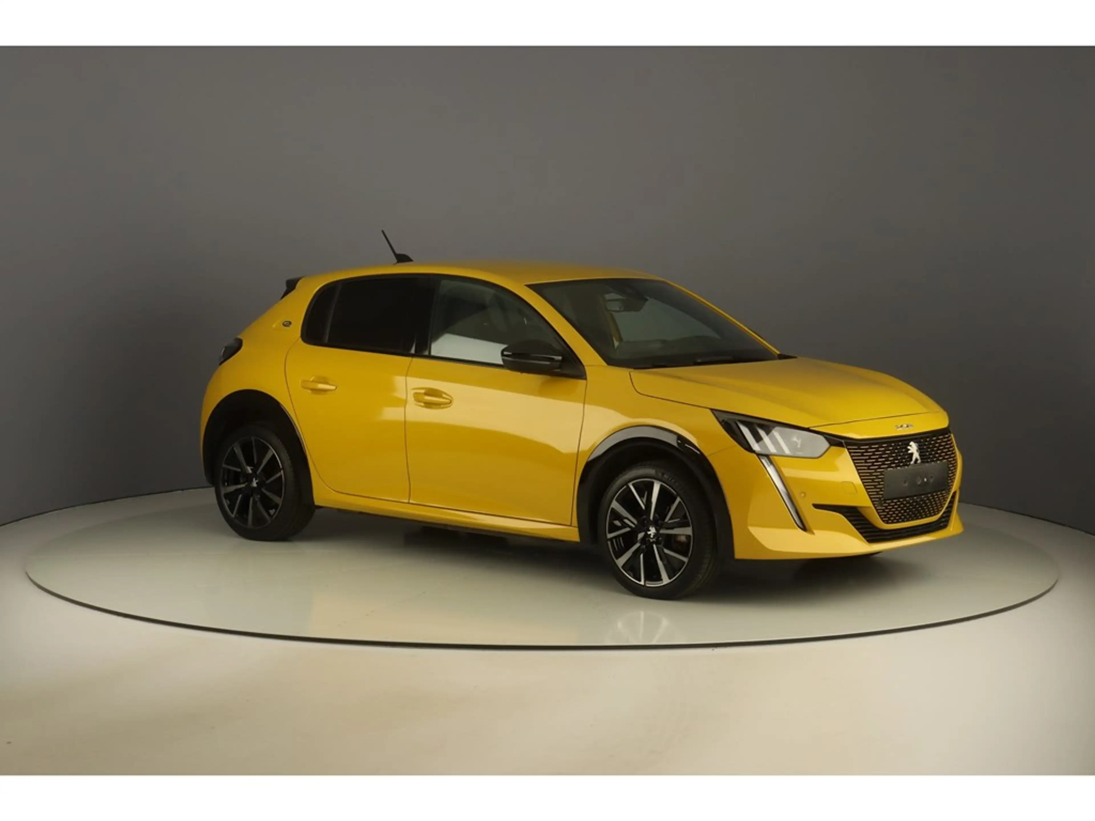 Peugeot e-208 136pk GT-Line — photo 7