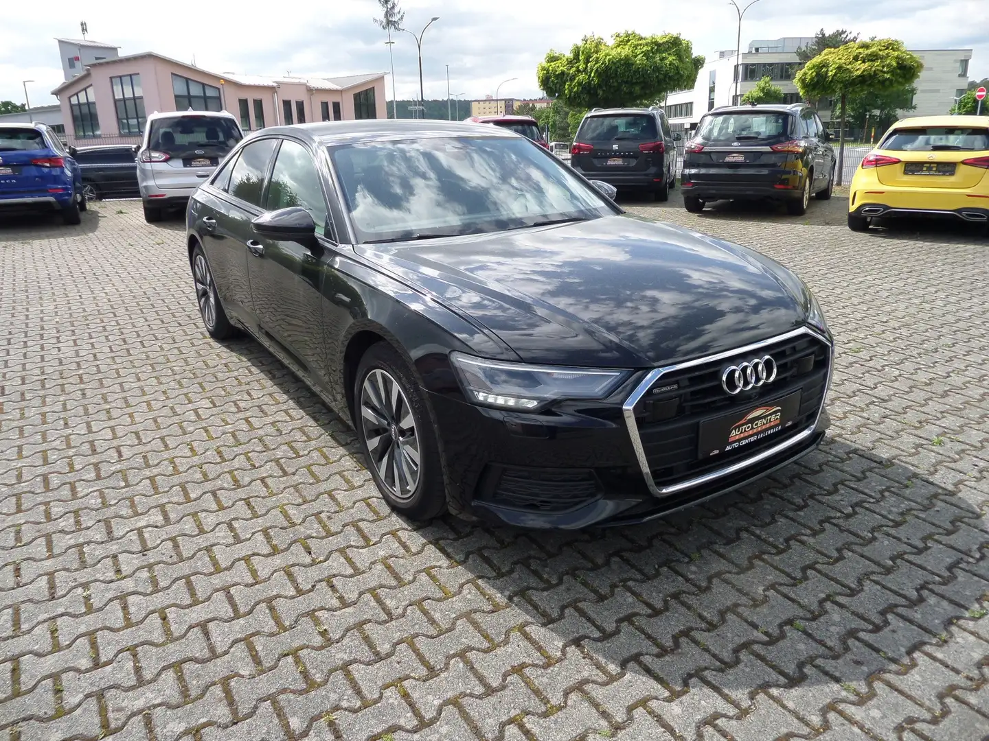 Audi A6 50 TFSI e QUATTRO Hybrid+4x Klima+AHK+ACC+Cam+LED Schwarz - 2