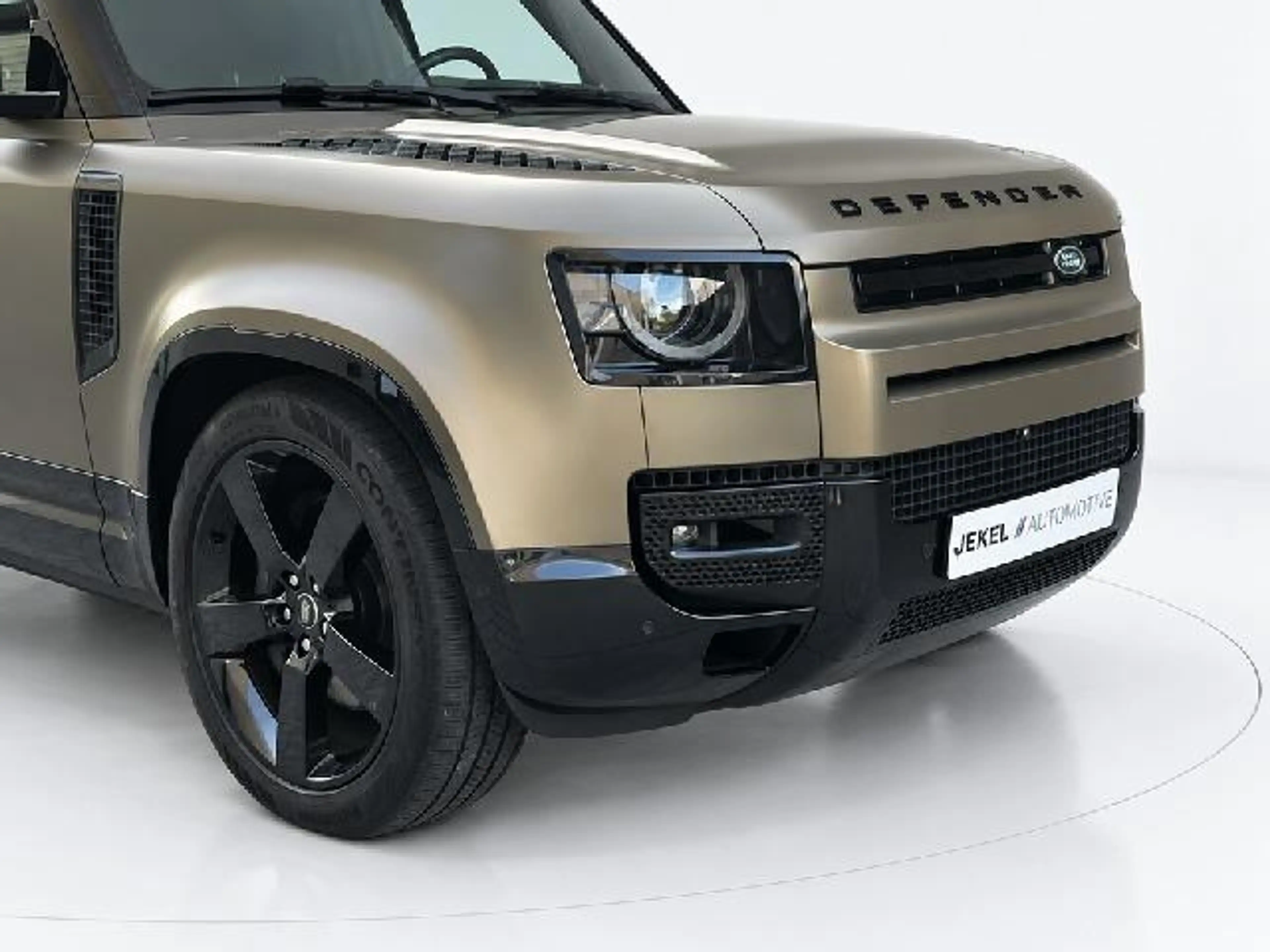 Land Rover Defender 110 2.0 P400e 110 X-Dynamic HSE BTW auto, Full opt — photo 3