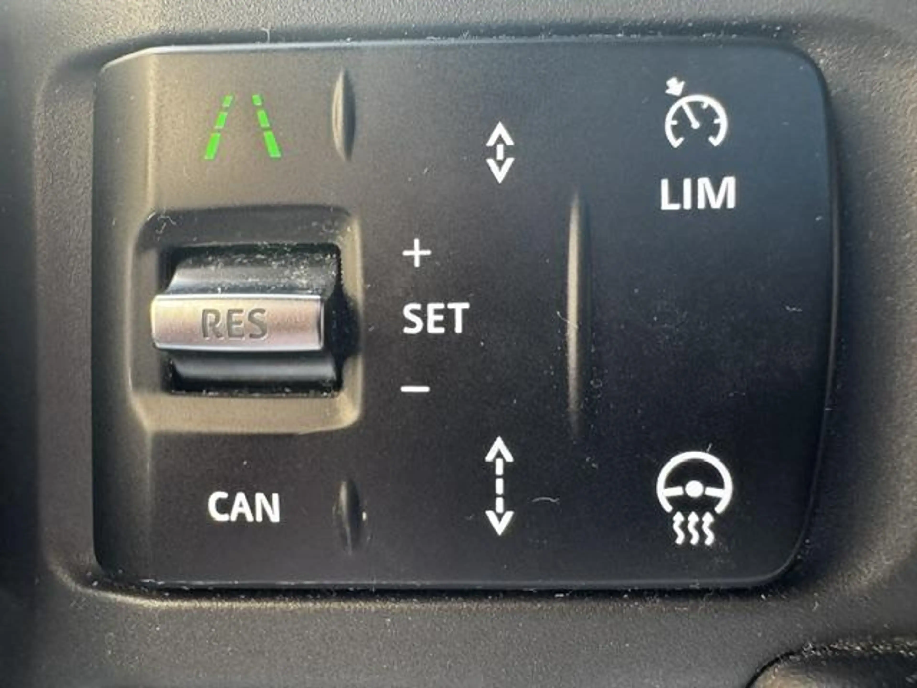 Land Rover Defender 110 2.0 P400e 110 X-Dynamic HSE BTW auto, Full opt — photo 18