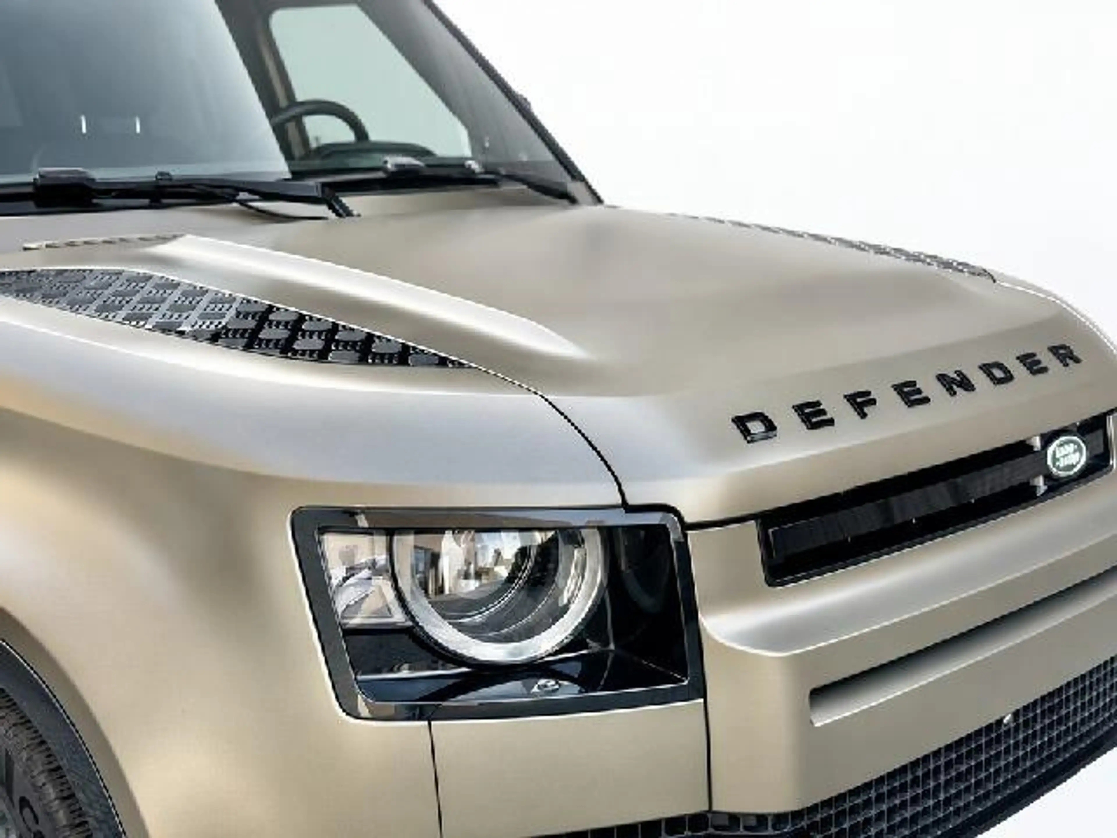 Land Rover Defender 110 2.0 P400e 110 X-Dynamic HSE BTW auto, Full opt — photo 17
