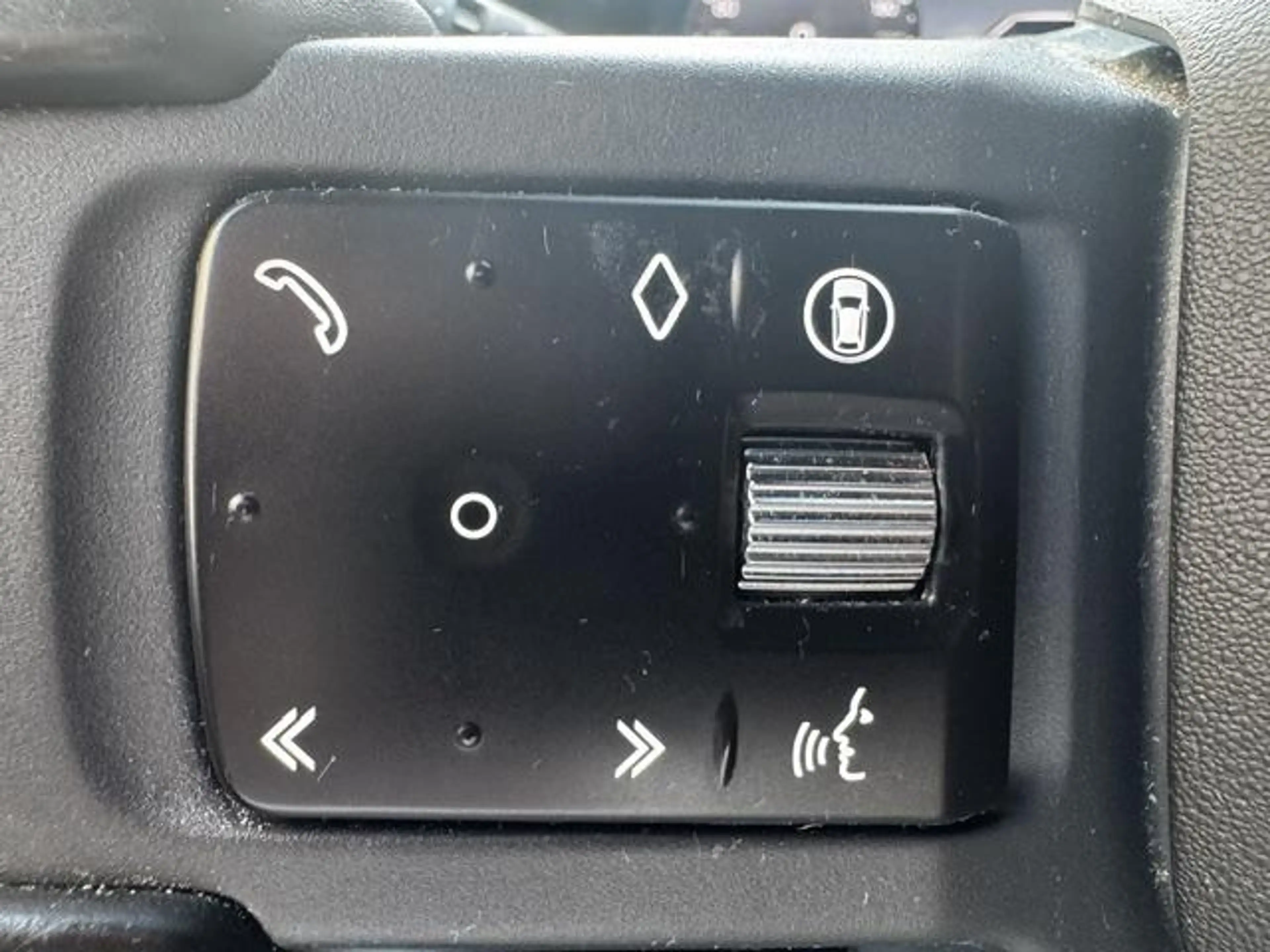Land Rover Defender 110 2.0 P400e 110 X-Dynamic HSE BTW auto, Full opt — photo 19