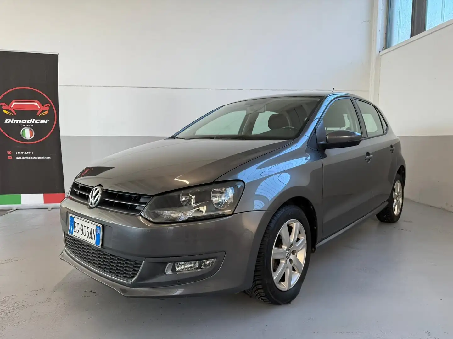 Volkswagen Polo 1.4 Highline GPL UNICO PROPRIETARIO Grau - 1