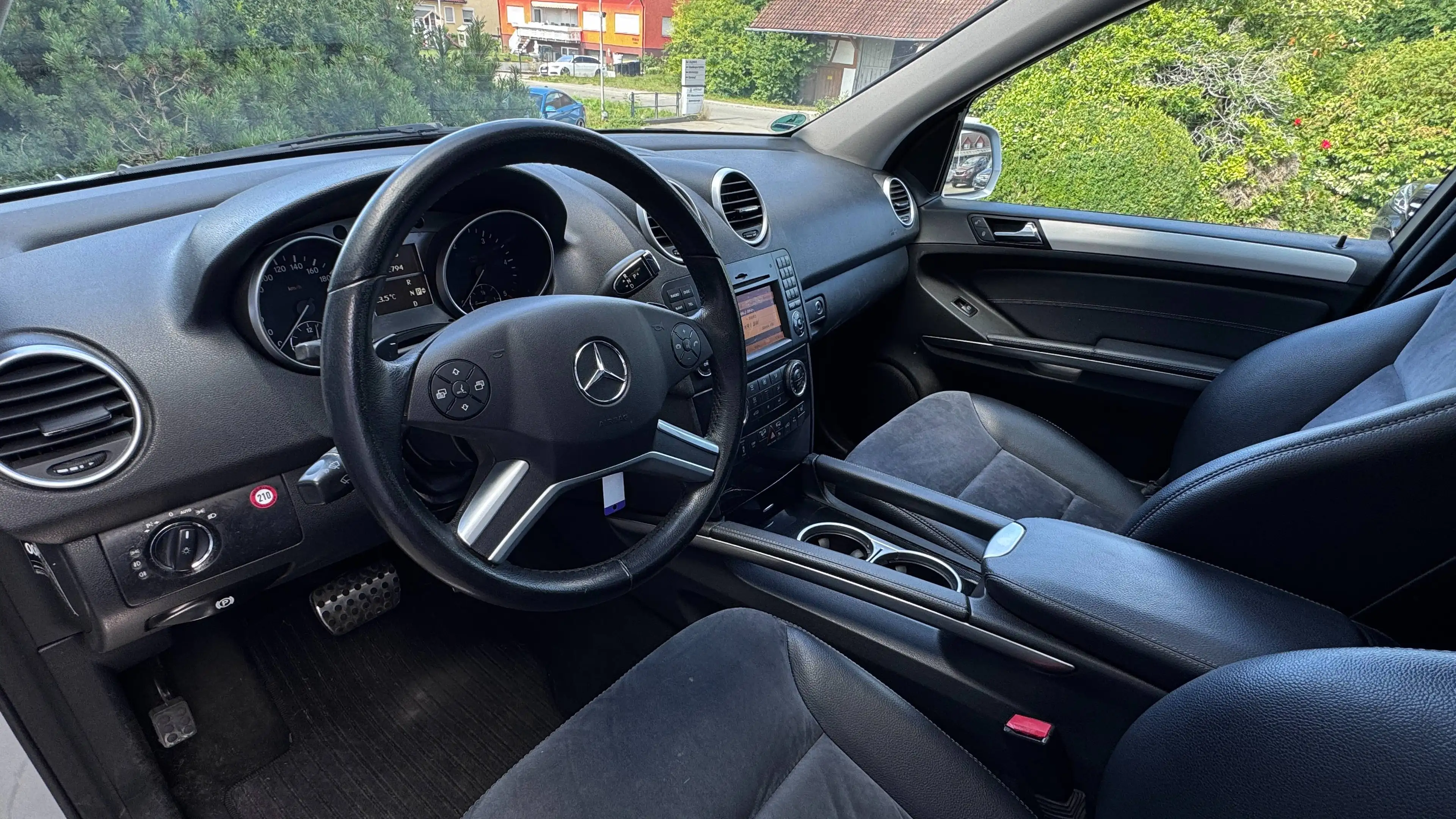 Mercedes-Benz ML 320 ML 320 CDI 4Matic (164.122) — photo 11