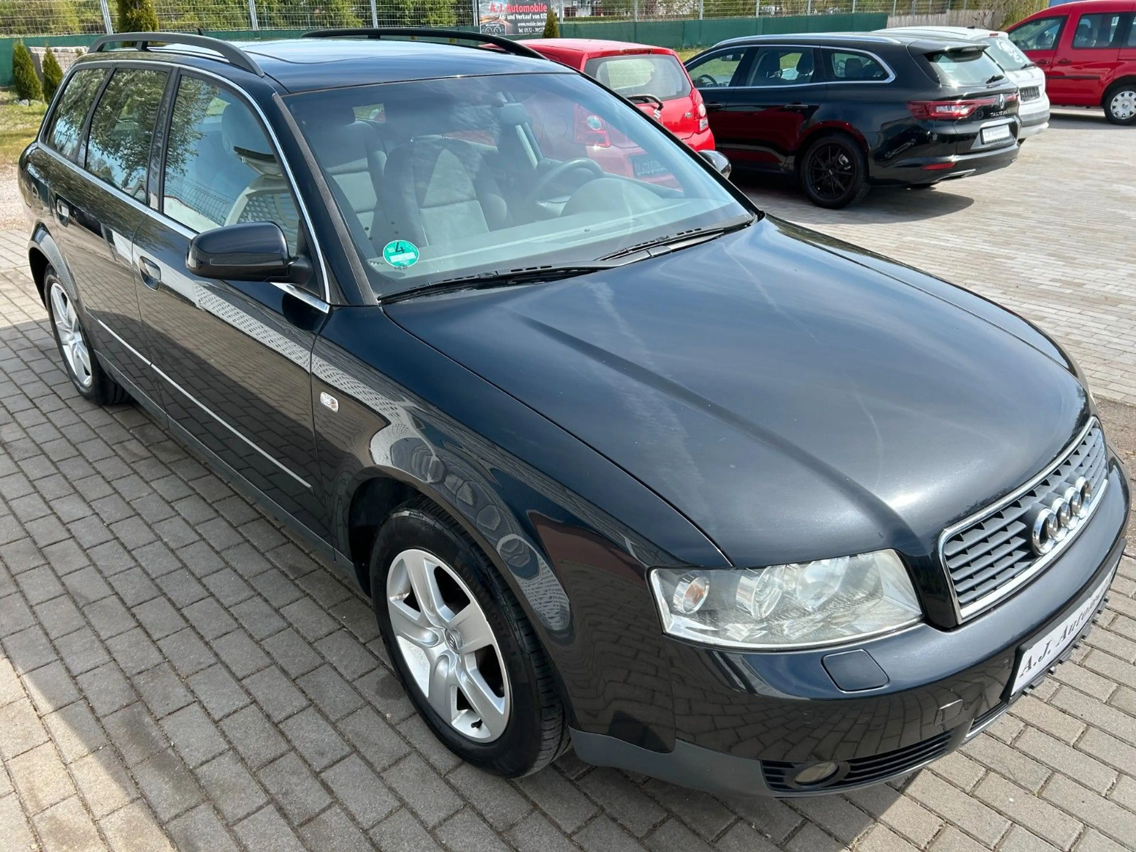 Audi A4 2.4 multitronic Avant Xenon PDC Navi — photo 6