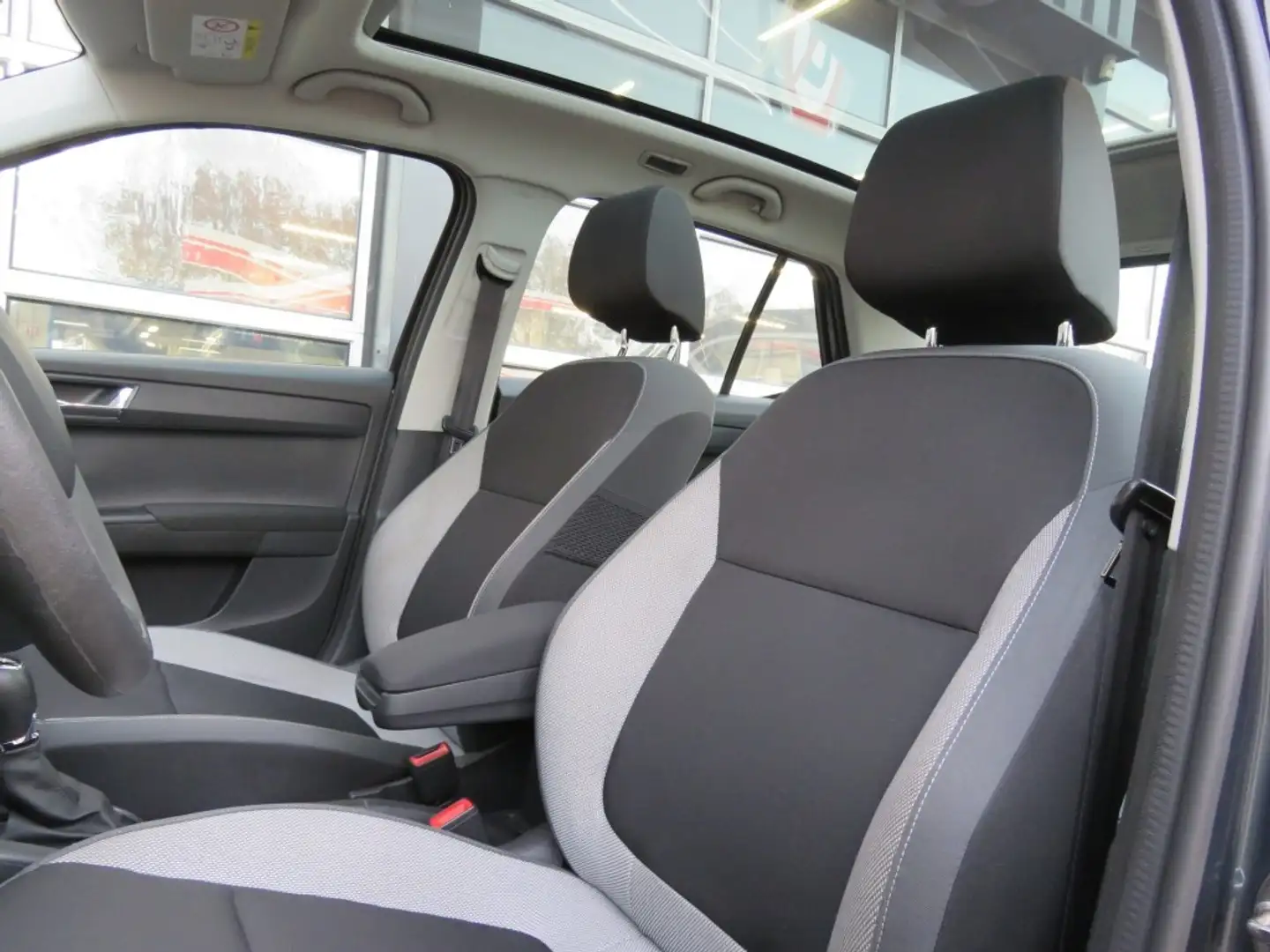 Skoda Fabia 1.2 TSI 110pk DSG-aut. FIRST EDITION / Pano / Trek Gris - 2