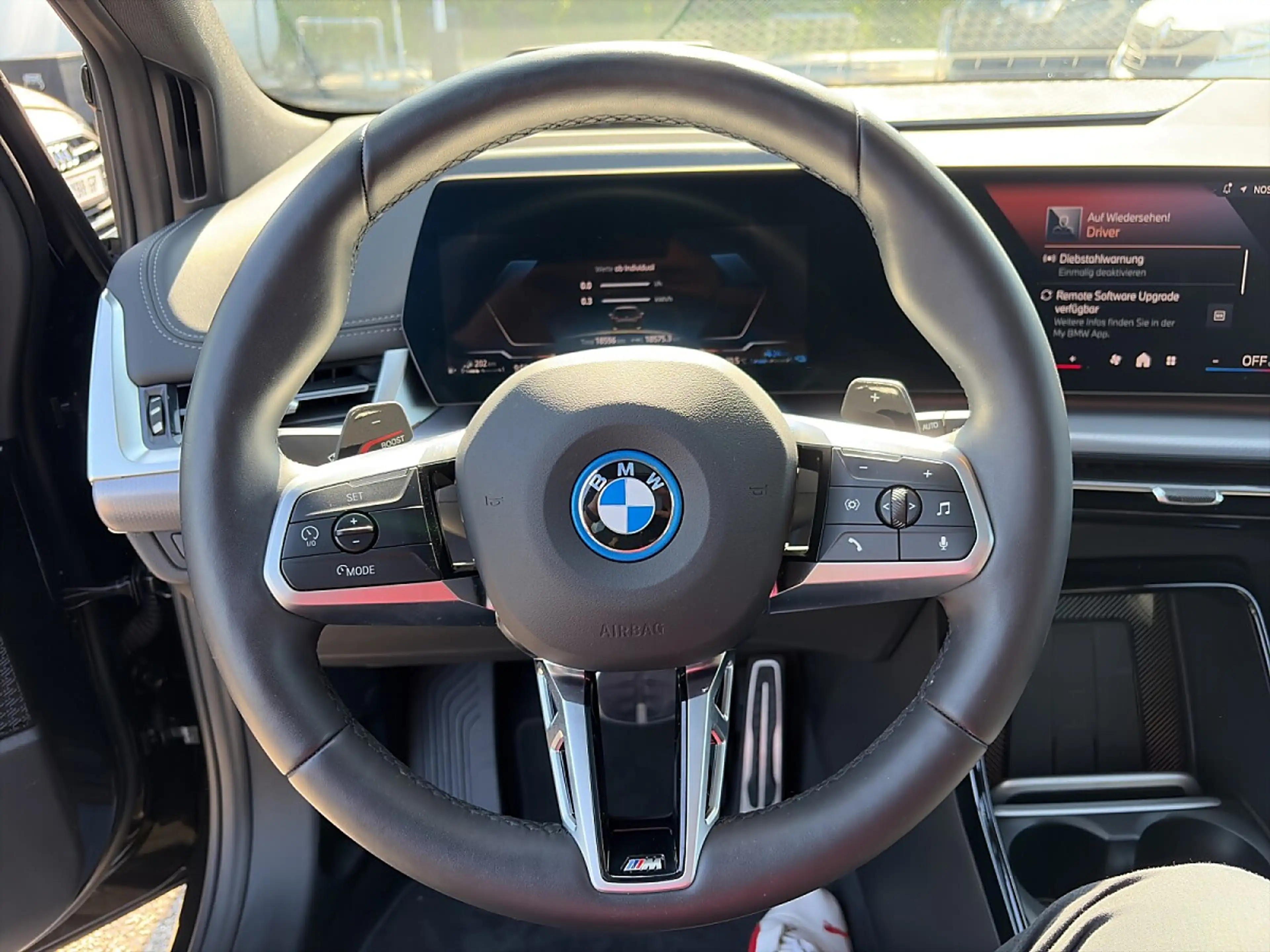 BMW 225 e X Drive M Paket — photo 12