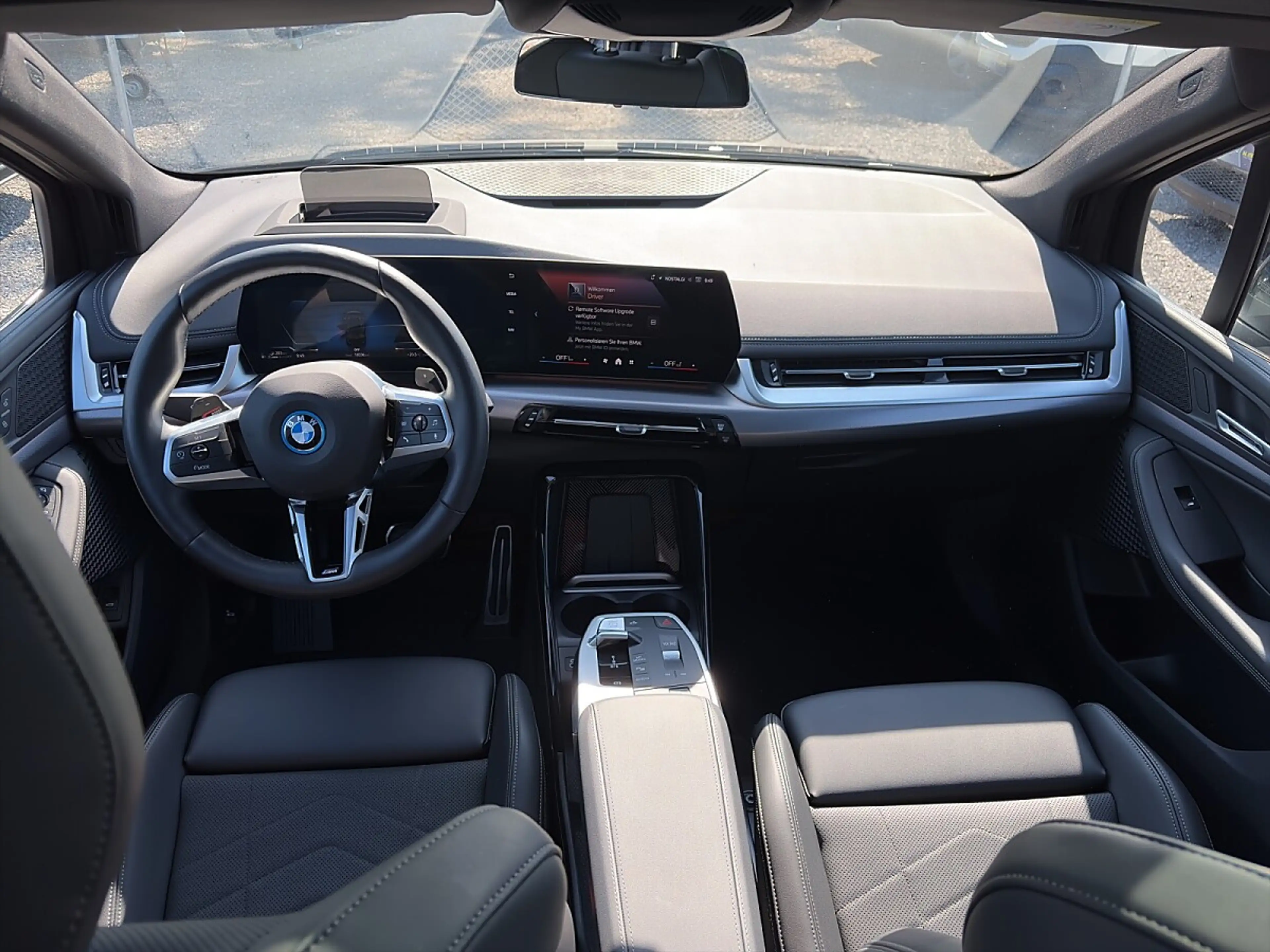 BMW 225 e X Drive M Paket — photo 9
