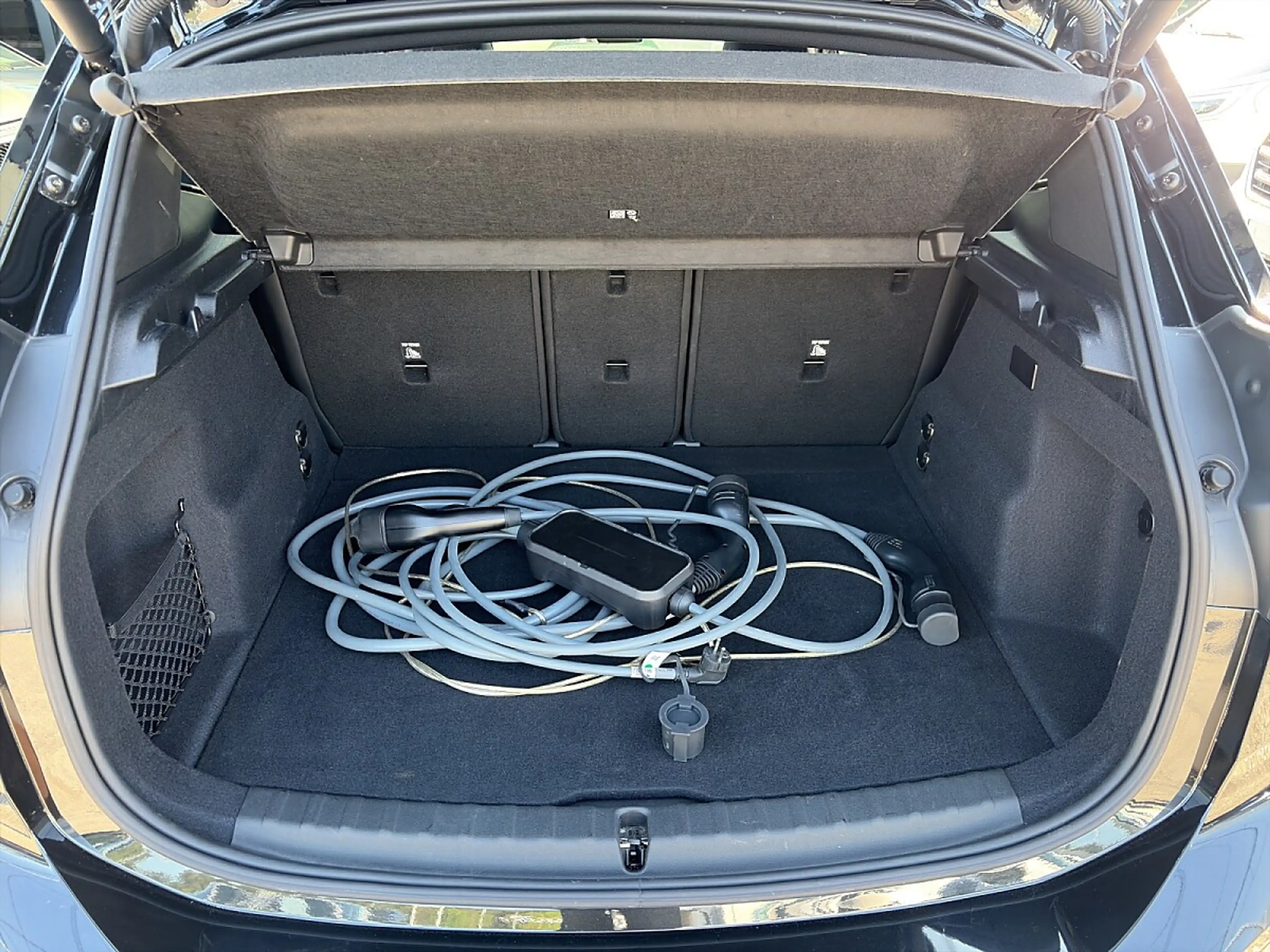 BMW 225 e X Drive M Paket — photo 8