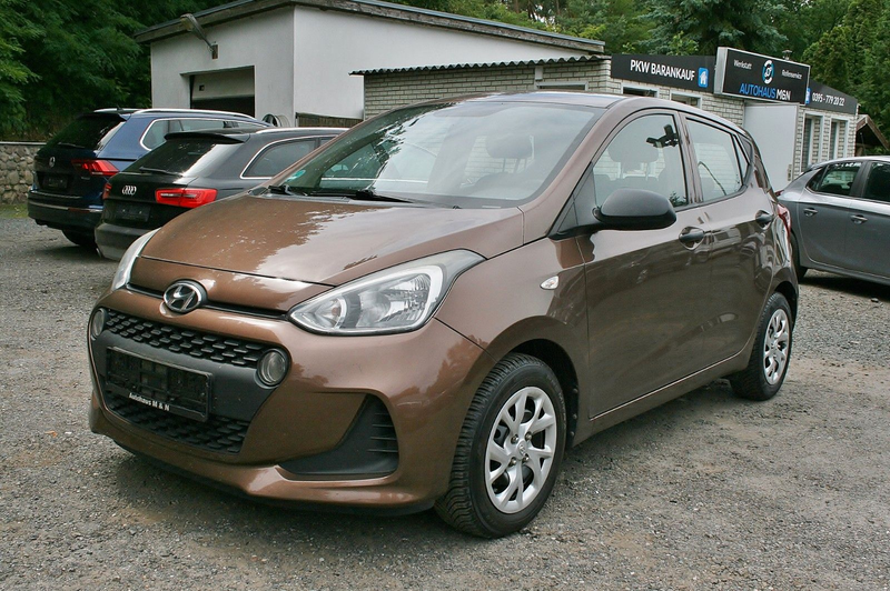 Hyundai i10 Classic+Klima+PDC+TÜV neu — photo 9