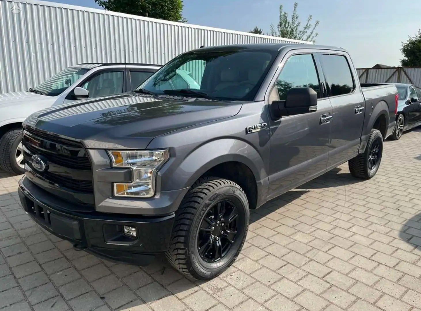 Ford F 150 Todoterreno Automático de 4 Puertas Gri - 1
