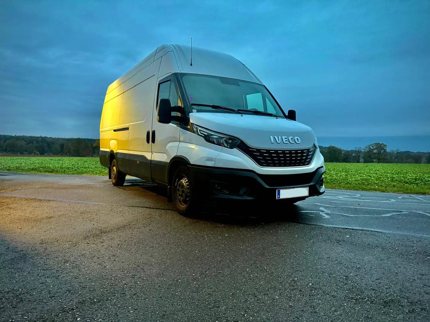 Iveco Daily 35 S140 - 1