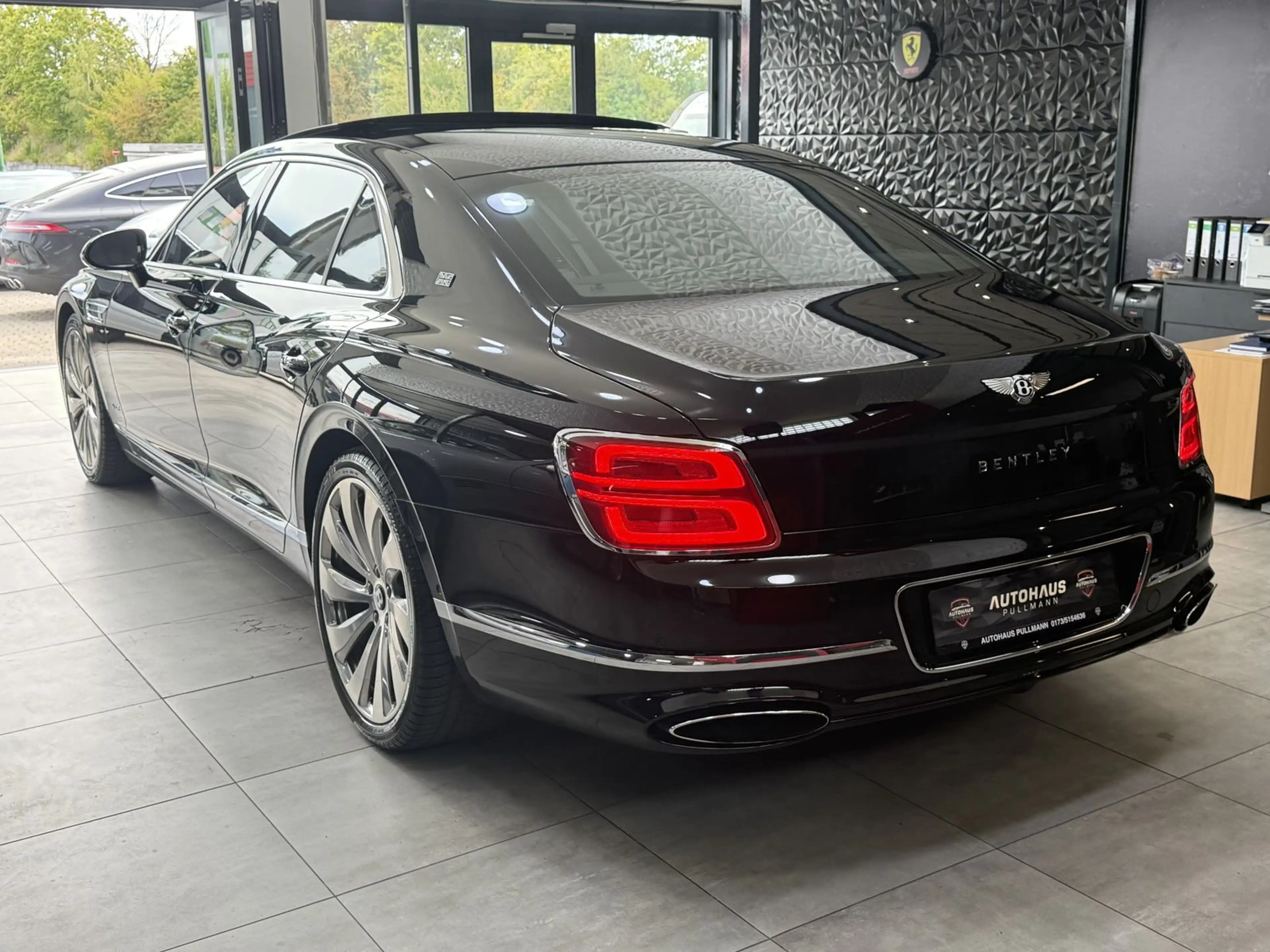 Bentley Flying Spur FIRST EDITION*FULL* — photo 2