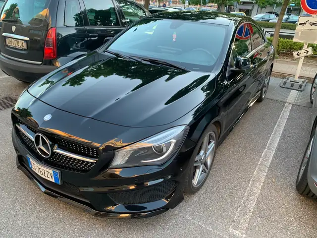 Mercedes-Benz CLA 220