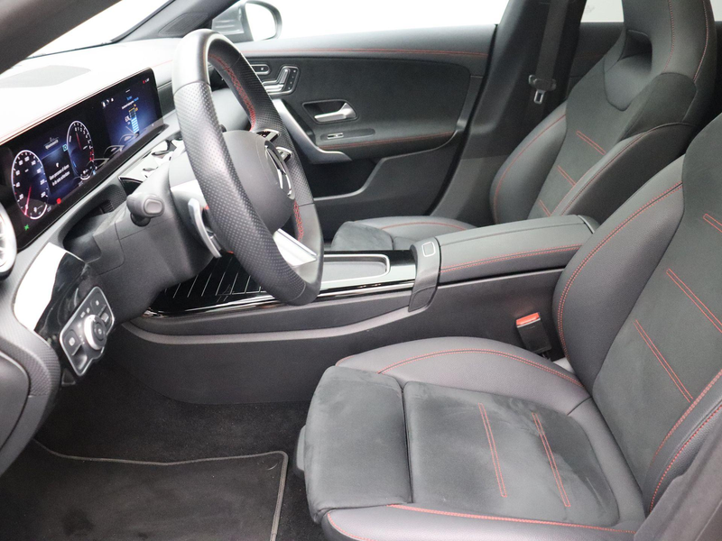Mercedes-Benz CLA 250 e AMG Line Shooting Brake + MULTIBEAM LED + PANORA — photo 12