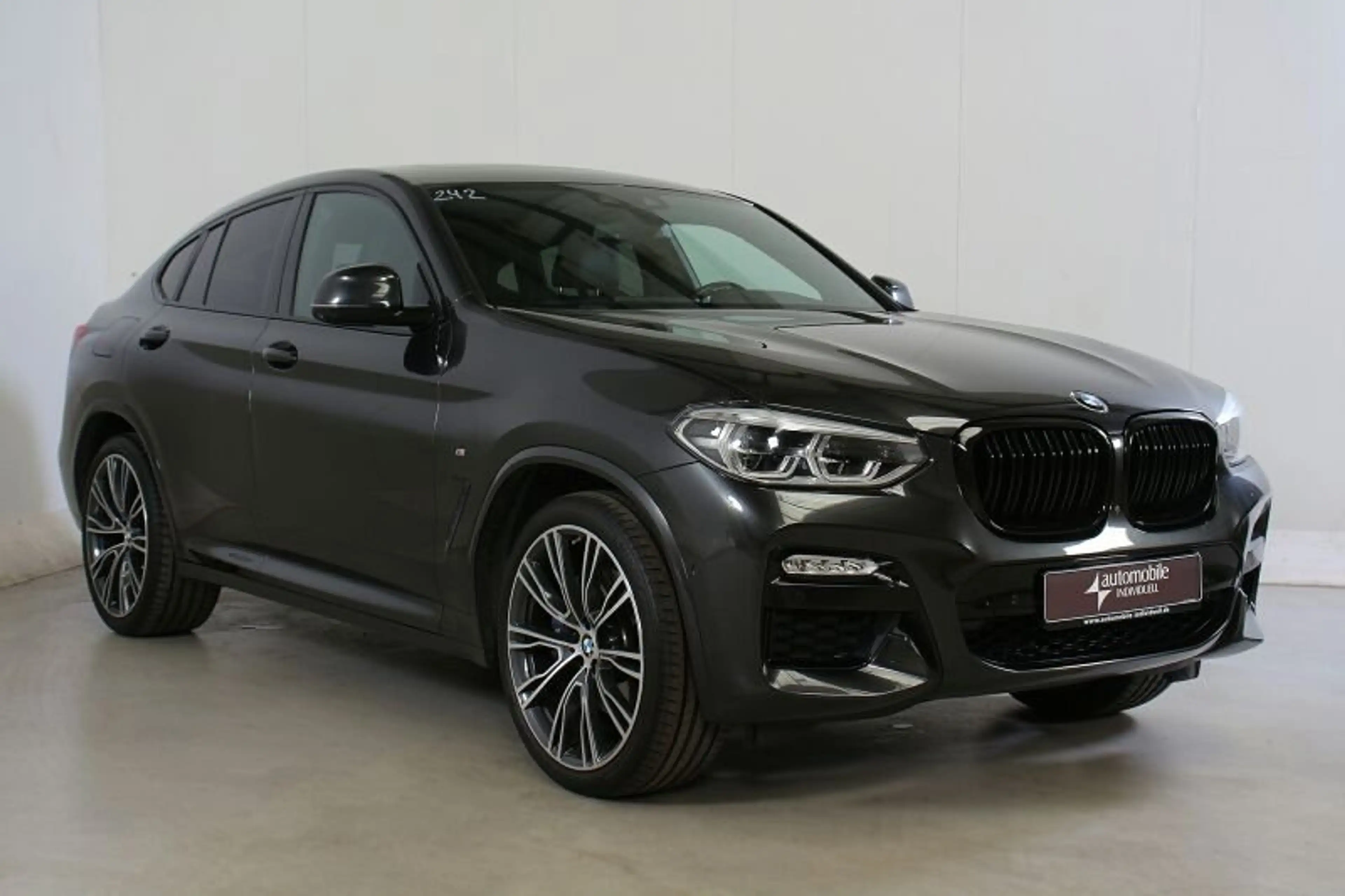 BMW X4 xDr 30iA M Sport 21Zoll LED Park+ HuD Pano — photo 2