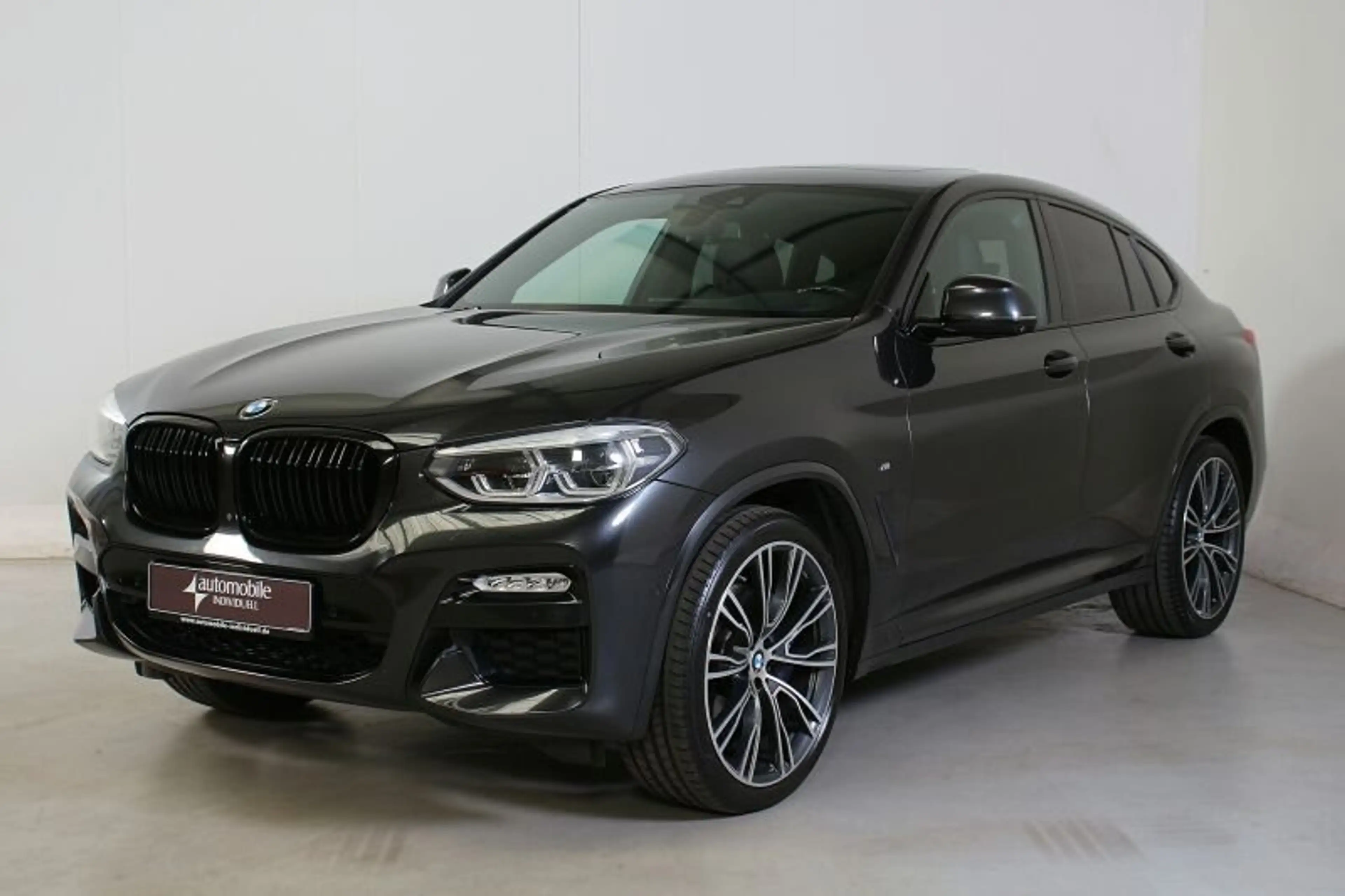 BMW X4 xDr 30iA M Sport 21Zoll LED Park+ HuD Pano
