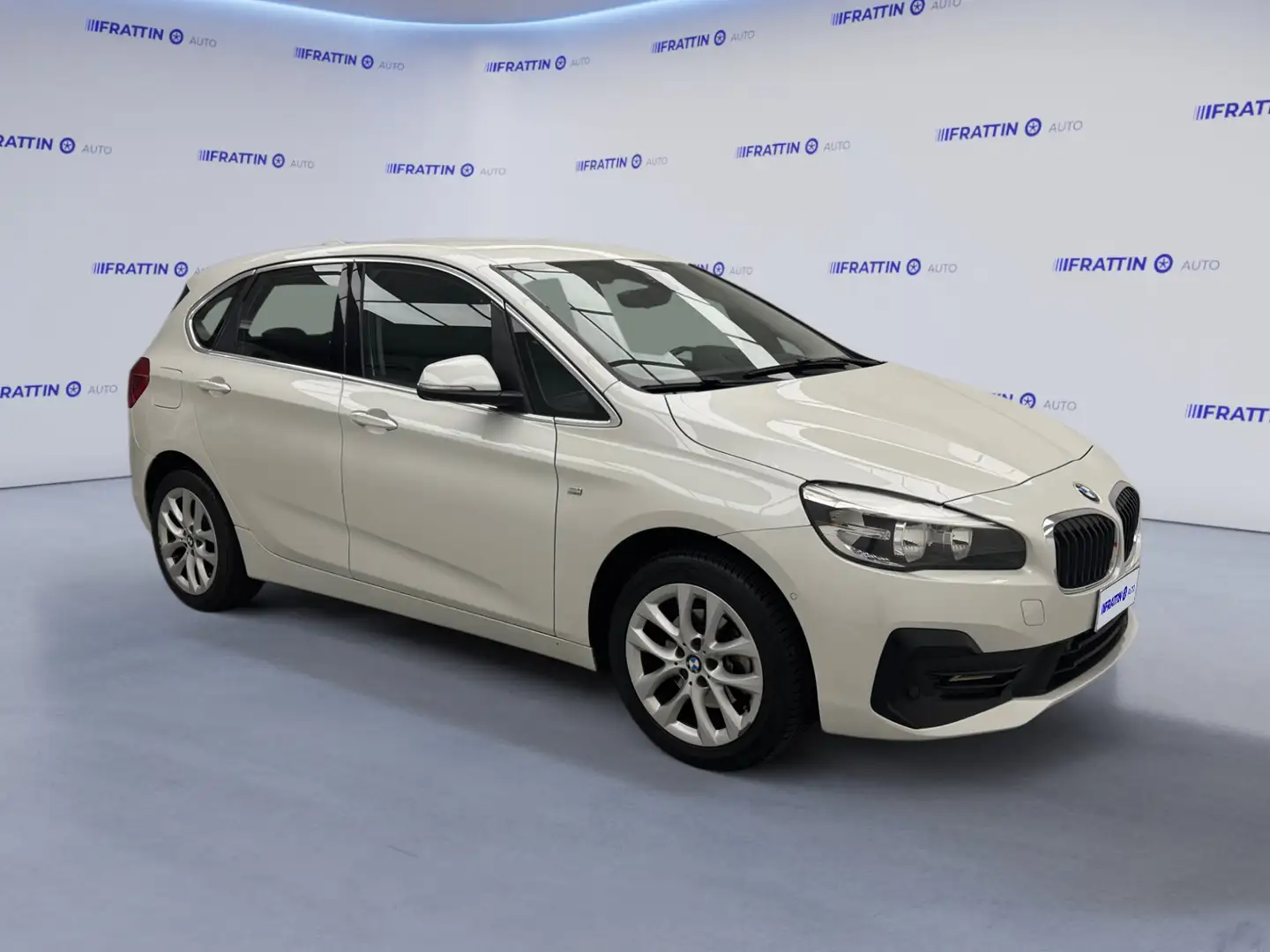 BMW 216 216d Active Tourer Advantage Blanc - 2