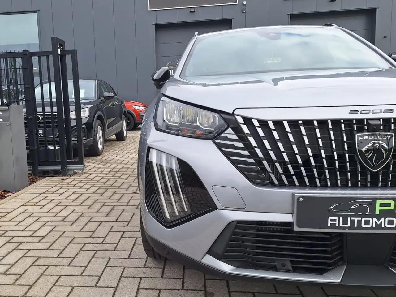 Peugeot 2008 NIEUW! / BTW-wagen / 1e Eigenaar / 12 mnd Waarborg 10