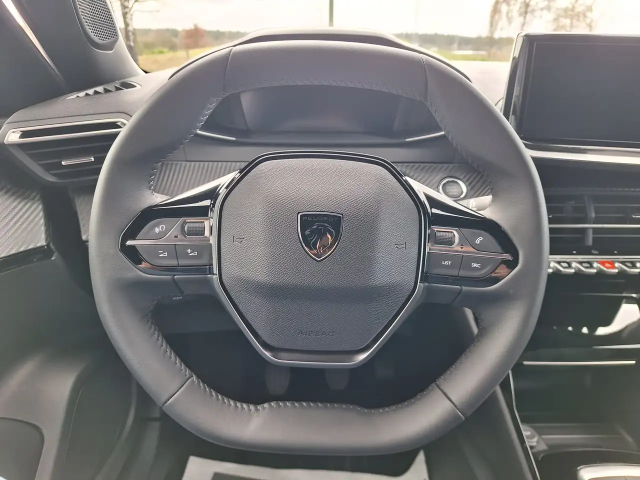 Peugeot 2008 NIEUW! / BTW-wagen / 1e Eigenaar / 12 mnd Waarborg 24