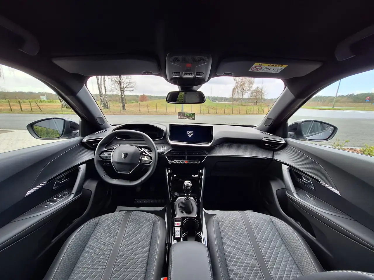 Peugeot 2008 NIEUW! / BTW-wagen / 1e Eigenaar / 12 mnd Waarborg 22