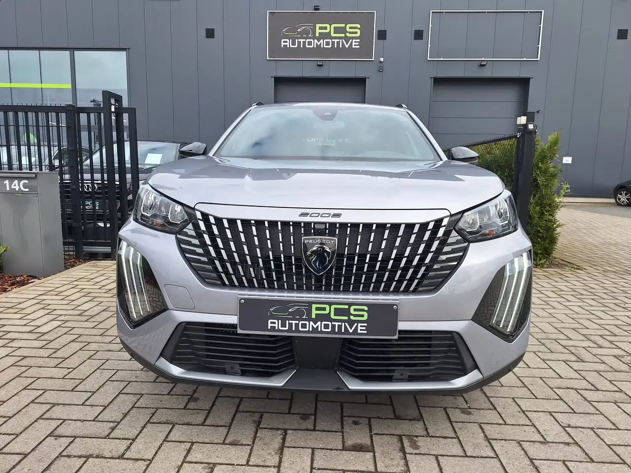 Peugeot 2008 NIEUW! / BTW-wagen / 1e Eigenaar / 12 mnd Waarborg 2