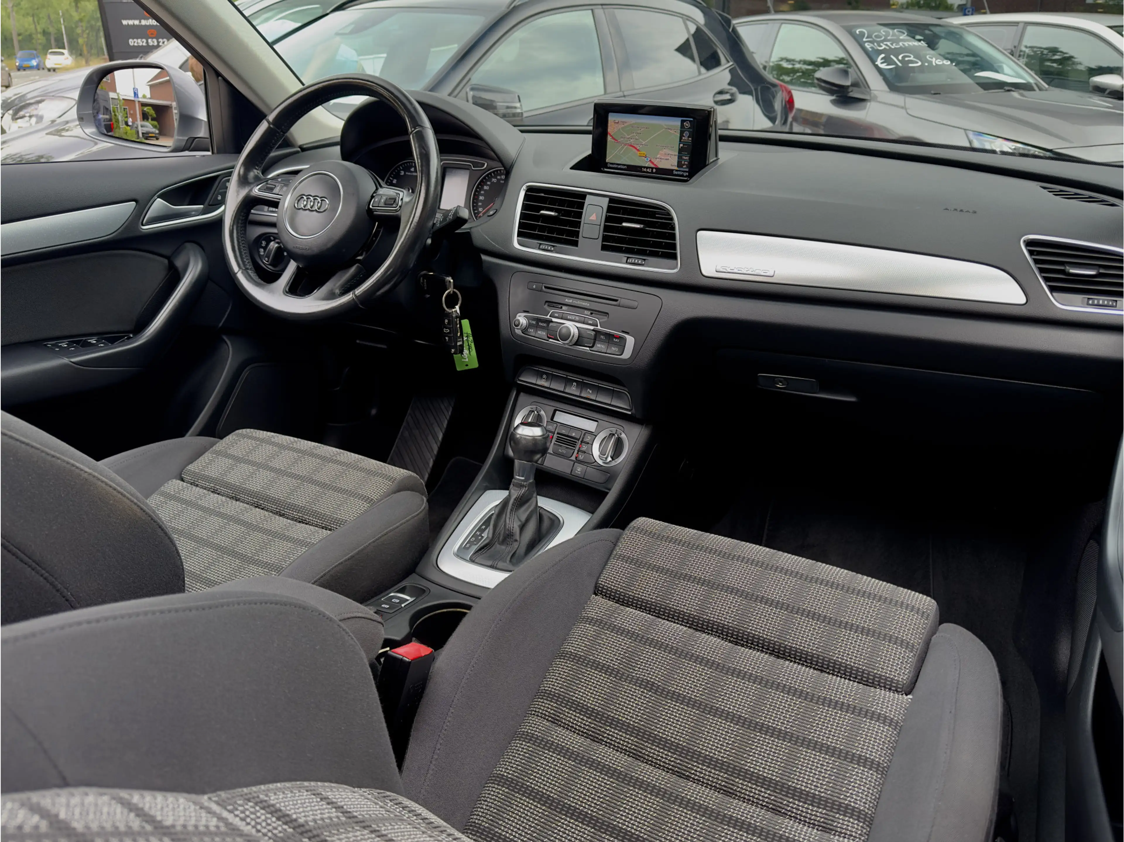 Audi Q3 2.0 TFSI ZOMER ACTIE! BETAAL NU 50% 5950 DE REST I — photo 2