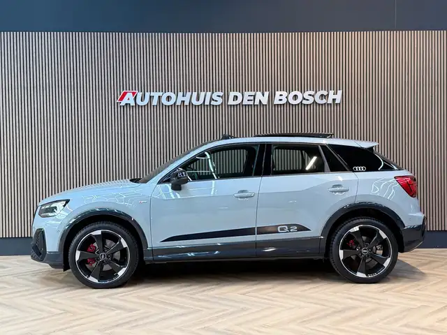 Audi Q2 view 3