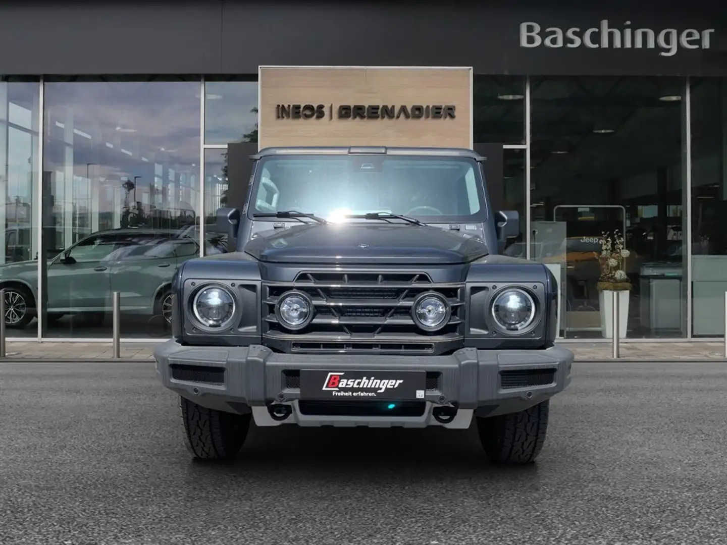 Ineos Grenadier StationWagon 3.0 Diesel Fieldmaster Grau - 2