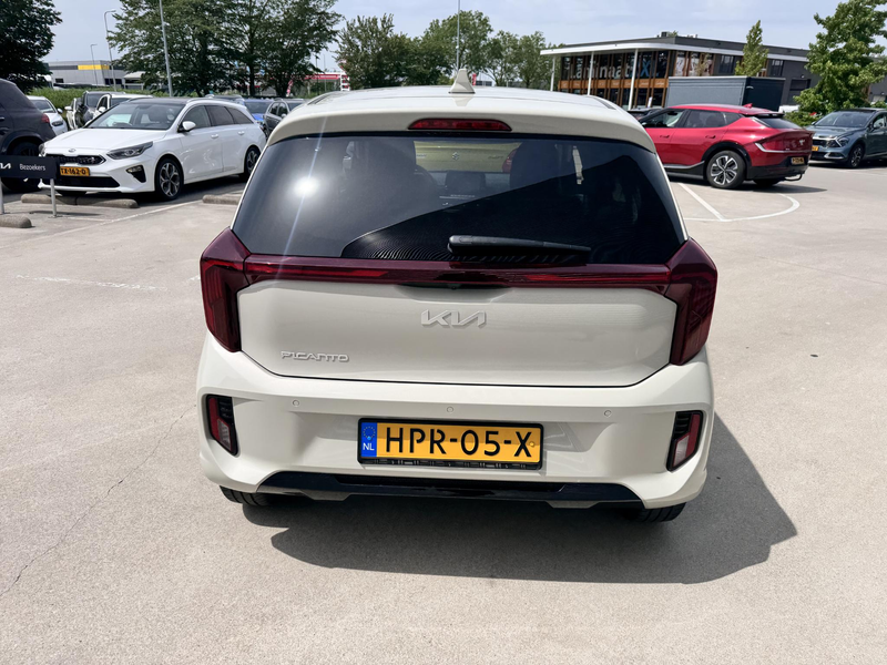 Kia Picanto 1.0 DPI DynamicPlusLine MilkyBeige | Privacyglass — photo 5