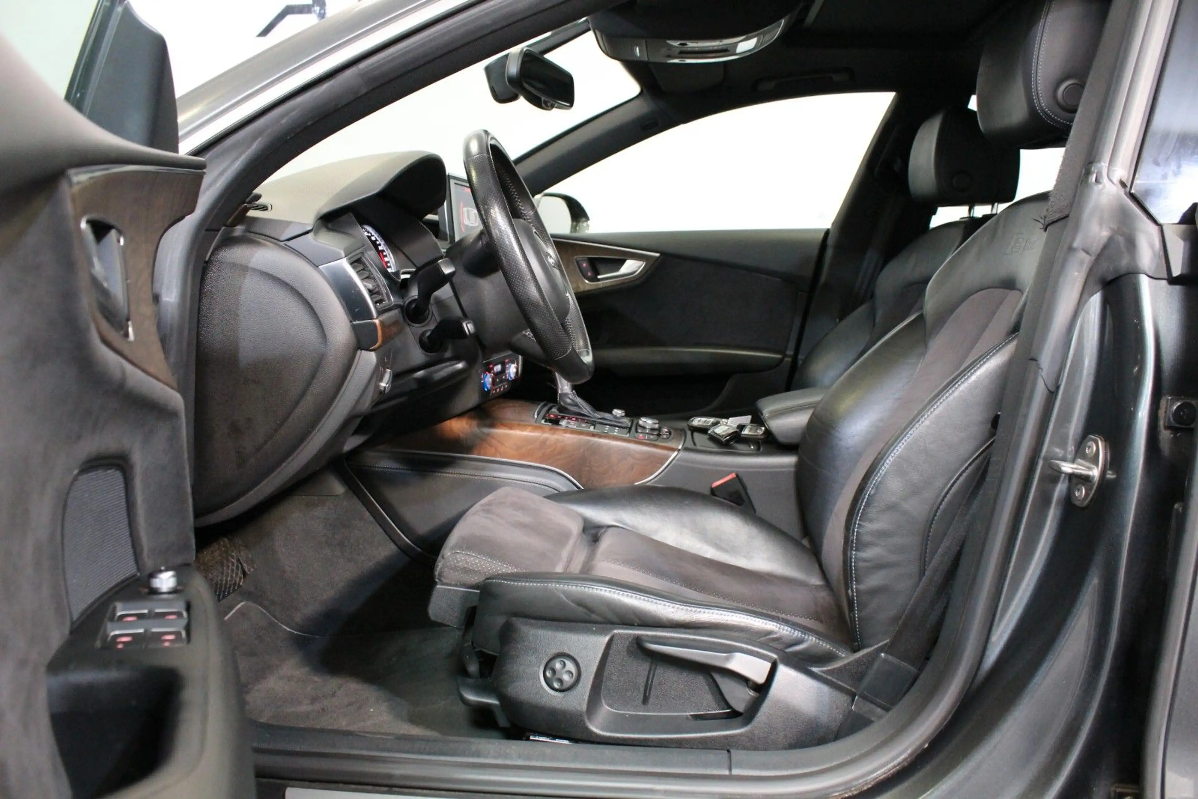 Audi A7 Sportback 3.0 TFSI quattro*S Line*Standheiz.* — photo 17
