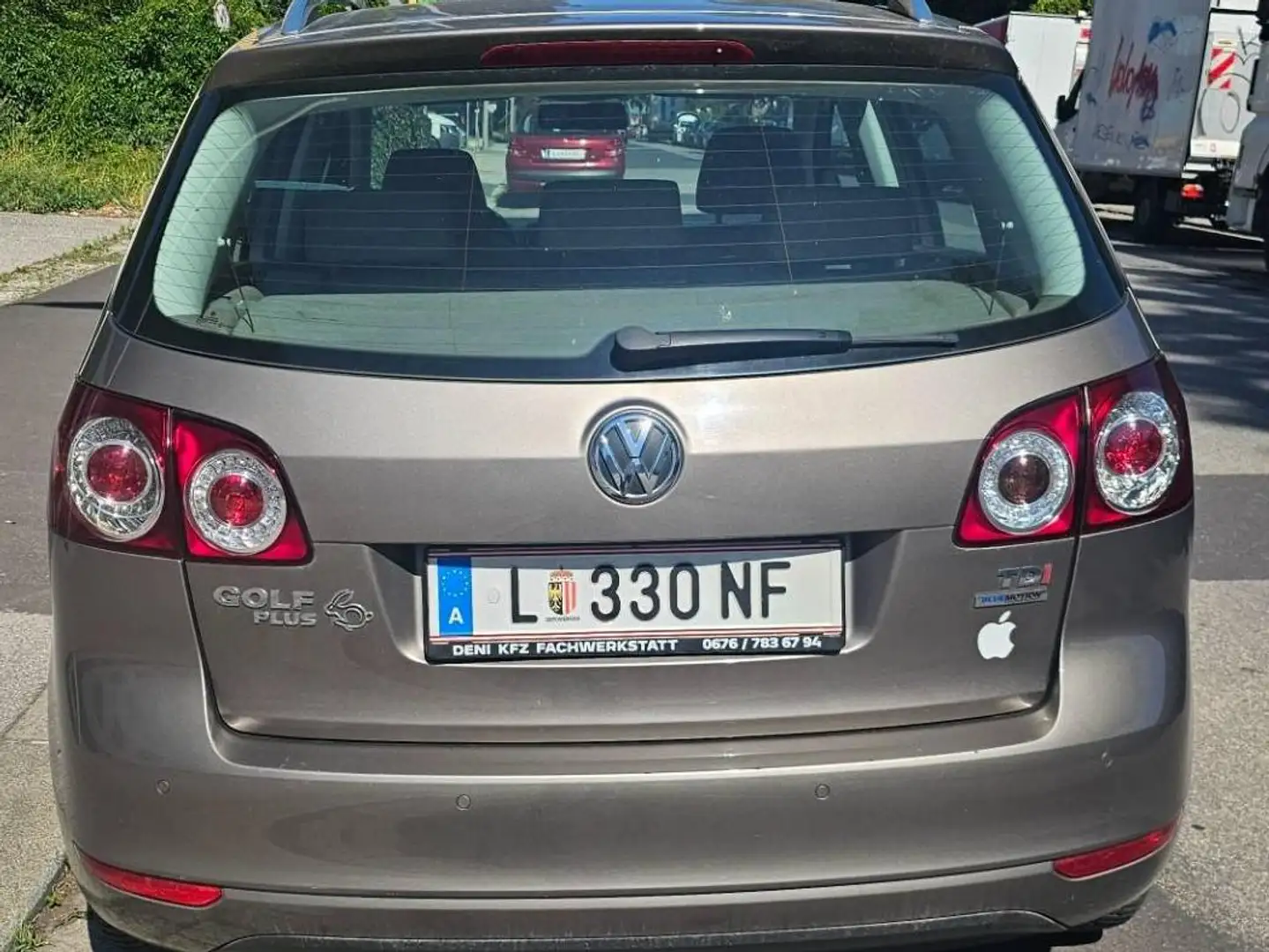 Volkswagen Golf Plus Golf Plus Rabbit BMT 1,6 TDI DPF Rabbit Gold - 2