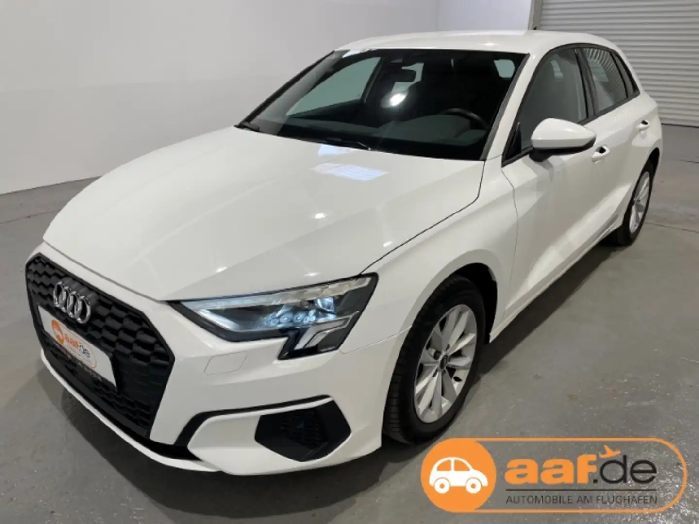 Audi A3 Sportback 35 TDI S-Tronic EU6d LED Navi Klima Weiß - 1