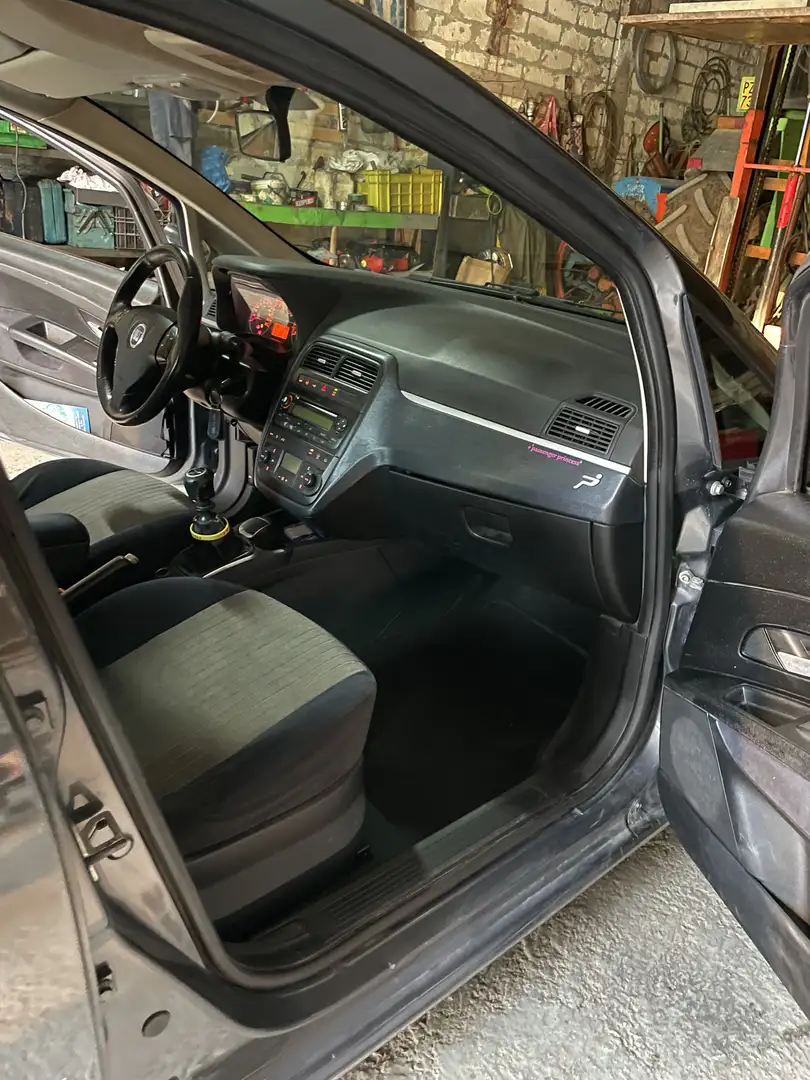 Fiat Punto 5p 1.3 mjt 16v Classic Dynamic - 2