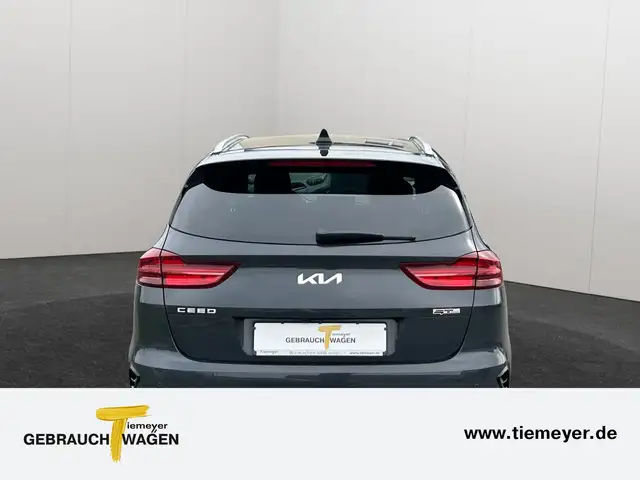 Kia Ceed view 6