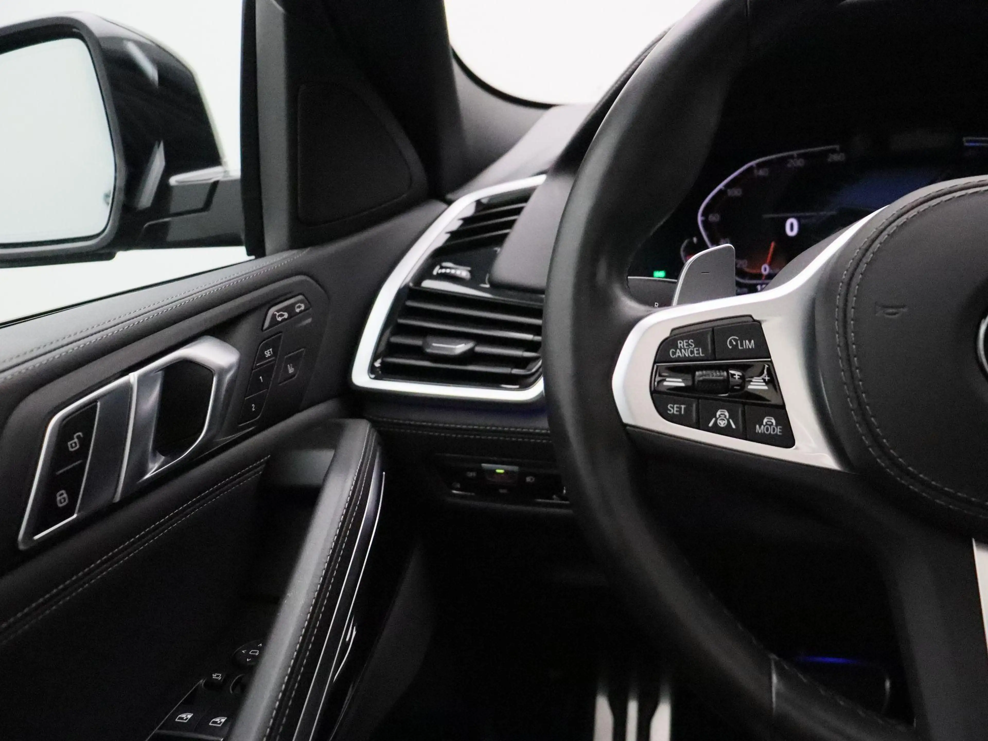 BMW X6 xDrive40i High Executive | M Sportpakket | Safety — photo 15