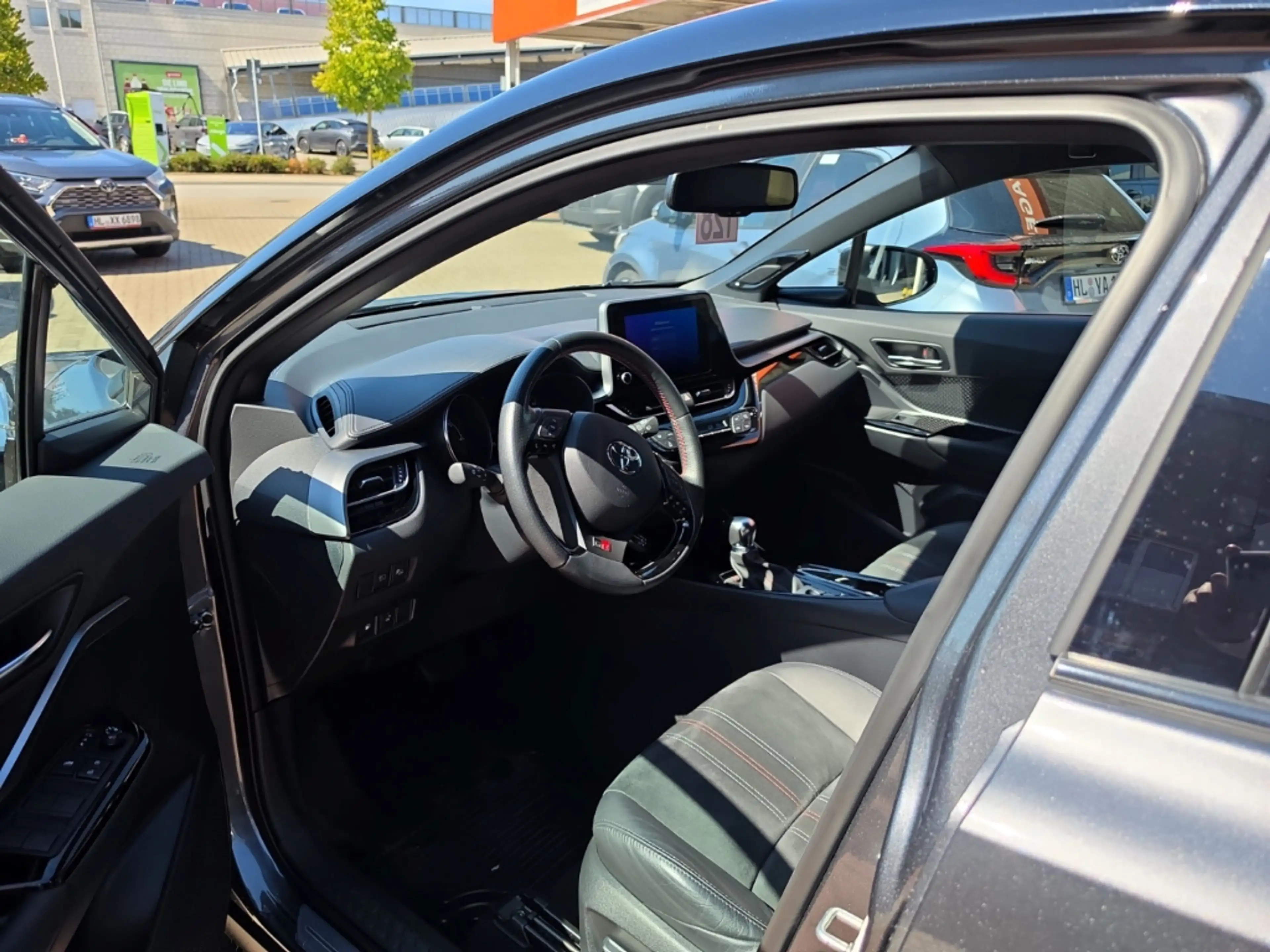 Toyota C-HR 2,0 Hybrid GR Sport Allwetter JBL, 19 Zoll, SHZ,Ka — photo 9