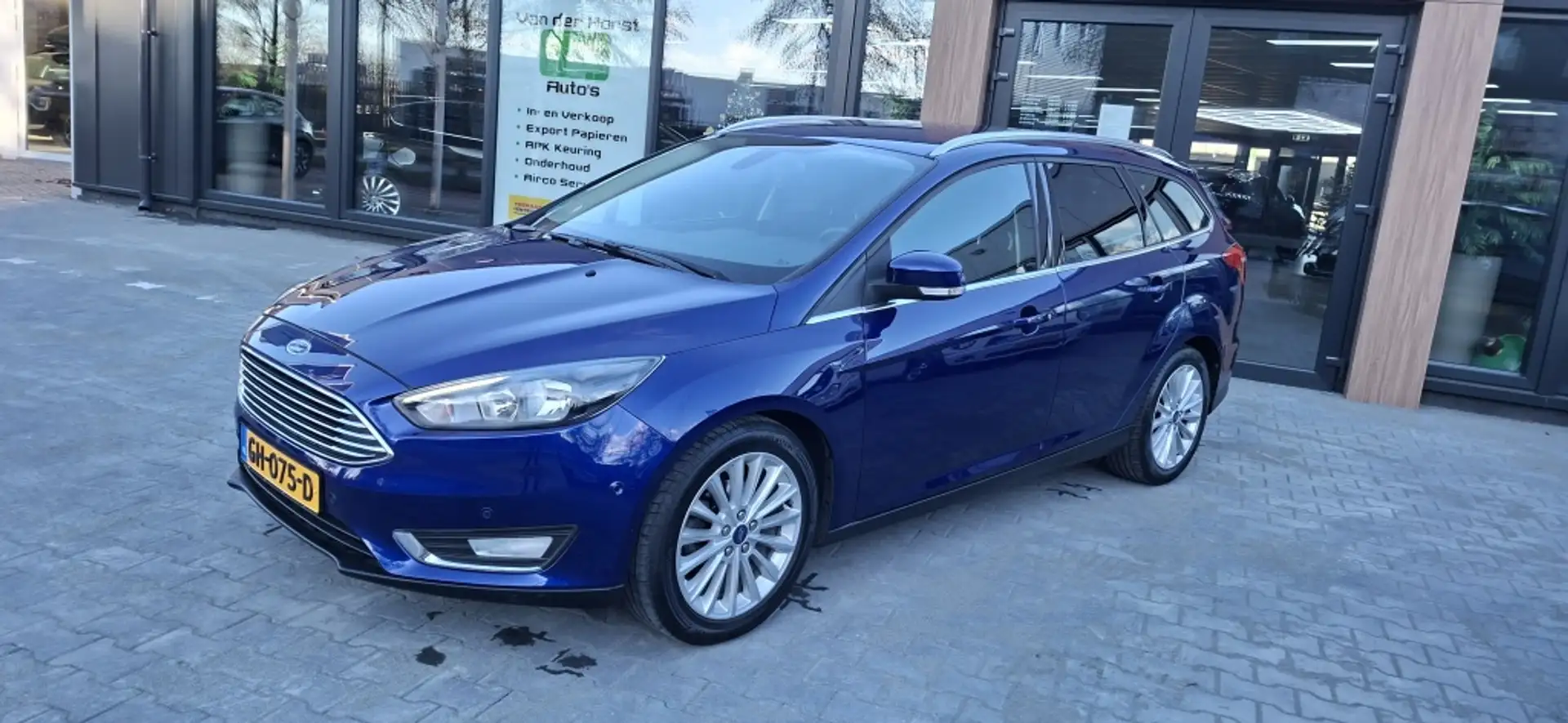 Ford Focus Wagon 1.0 First Edition Bleu - 2