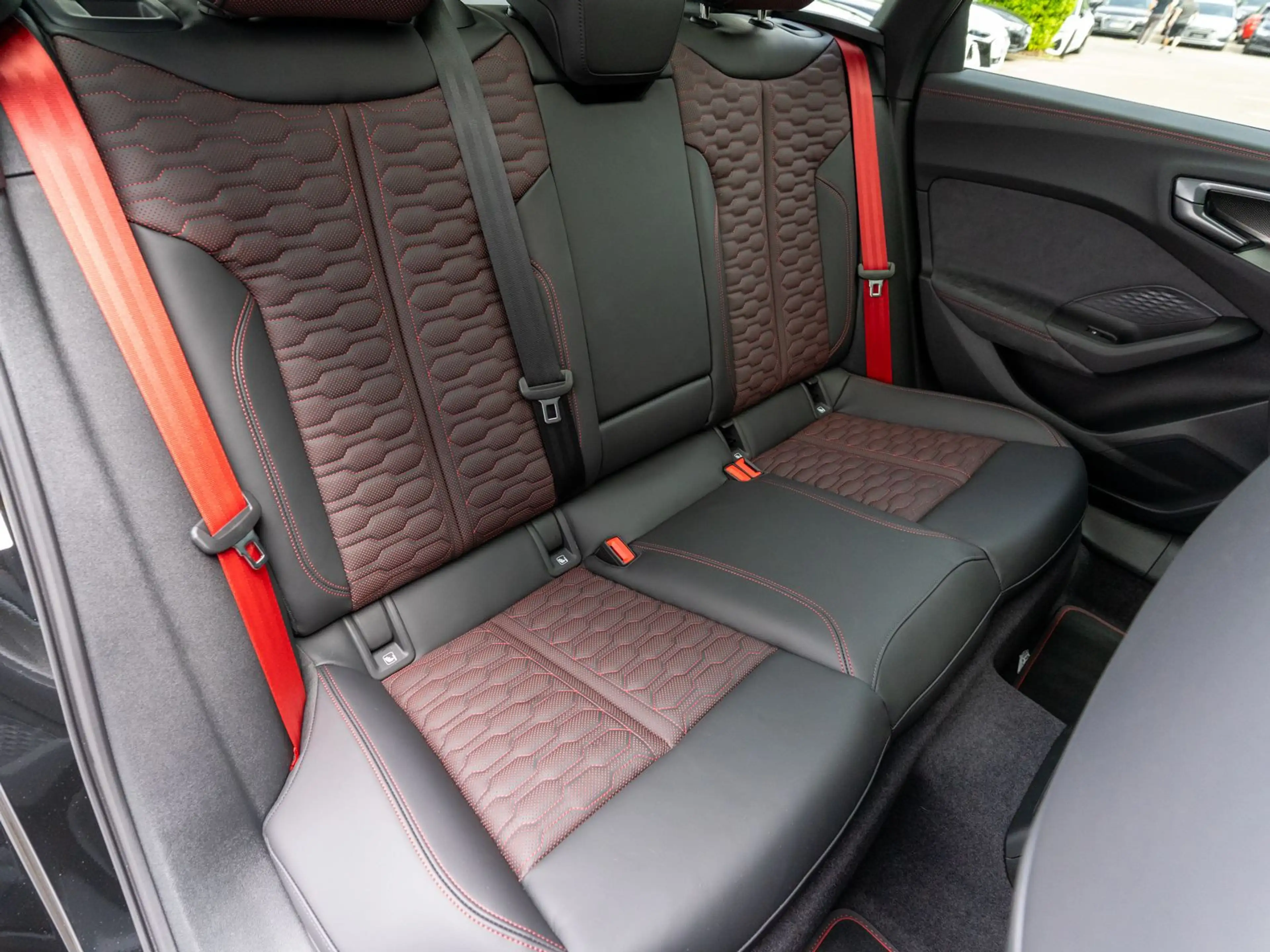 Audi RS5 Keramikbremsen Optikpaket Carbon — photo 8