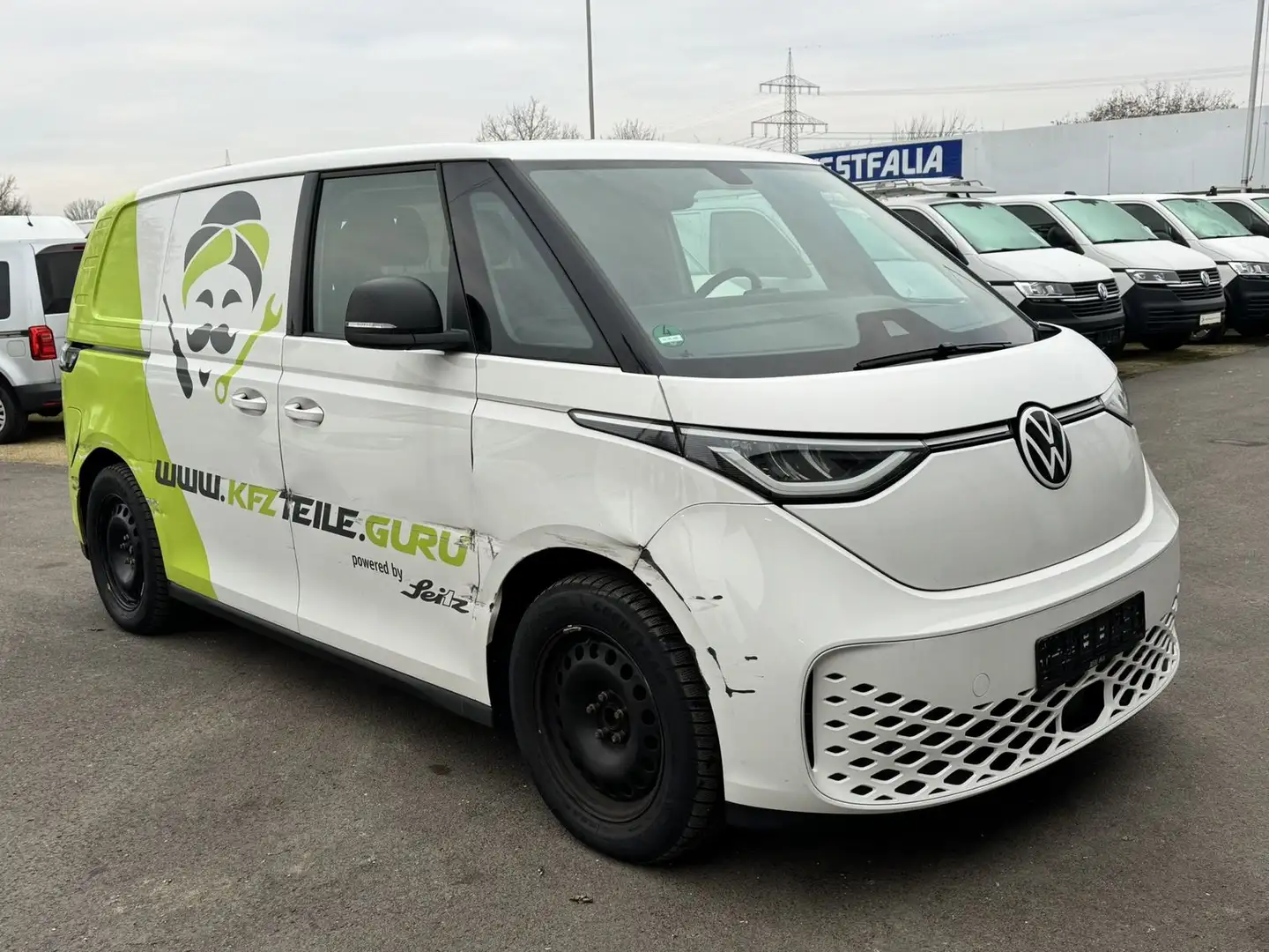 Volkswagen ID. Buzz Cargo 150kW*LED*AHK*Climatronic*82kWh Wit - 2