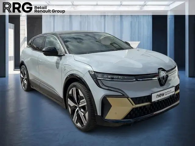 Renault Megane E-Tech view 7