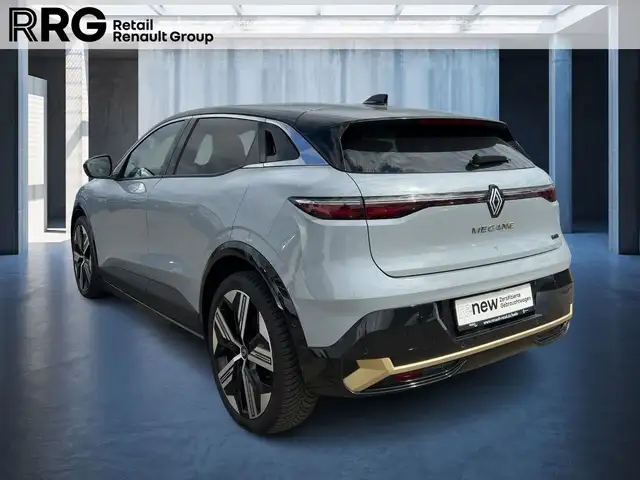 Renault Megane E-Tech view 4