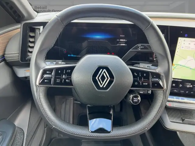 Renault Megane E-Tech view 11