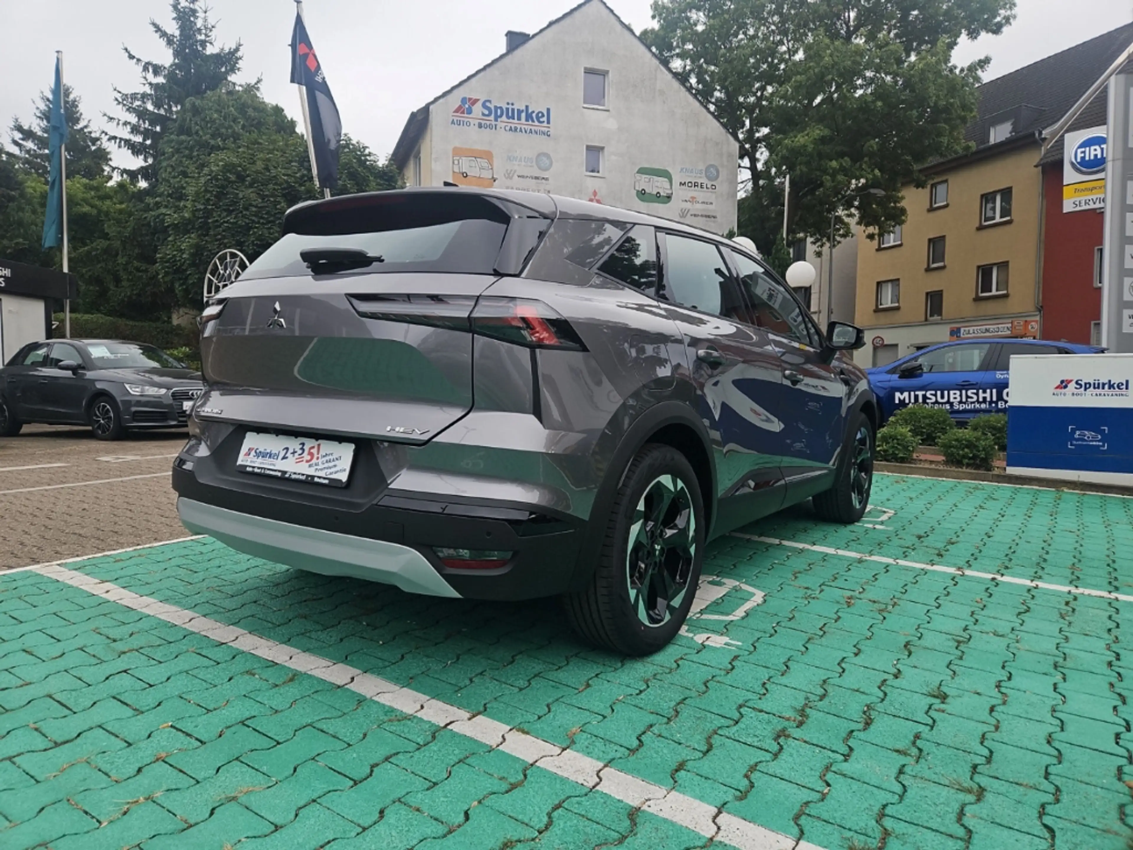 Mitsubishi Grandis Diamant Plus, 1.8 Hybrid, Automatik — photo 13