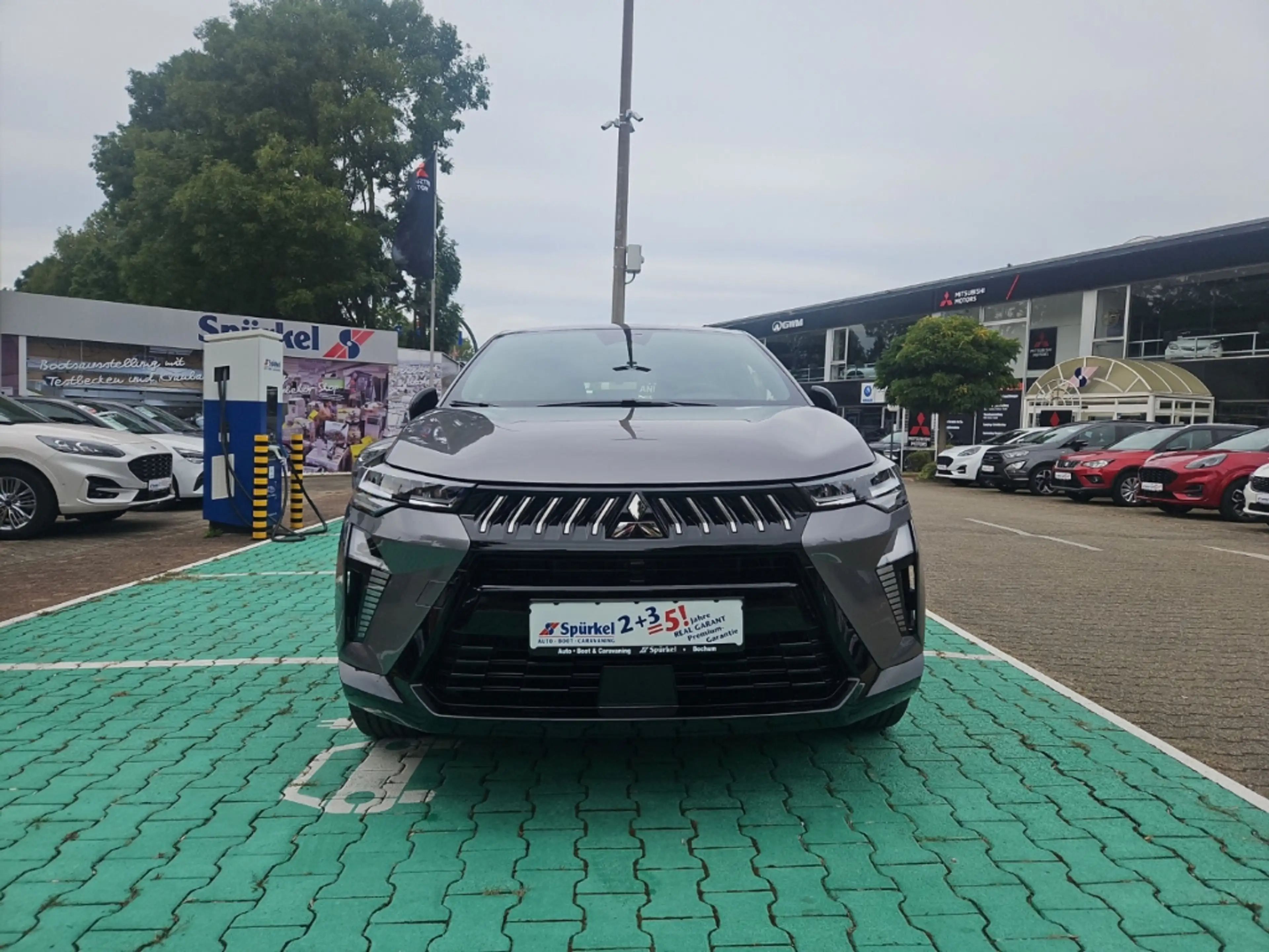 Mitsubishi Grandis Diamant Plus, 1.8 Hybrid, Automatik — photo 14