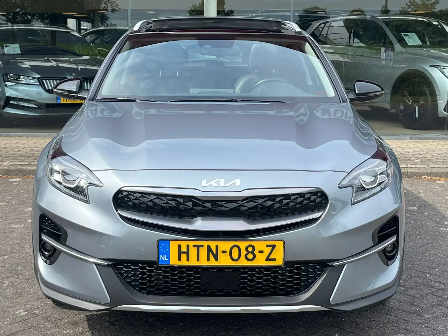 Kia XCeed 1.6 GDi PHEV ExecutiveLine | Pano Schuifdak | Adap Grijs - 2