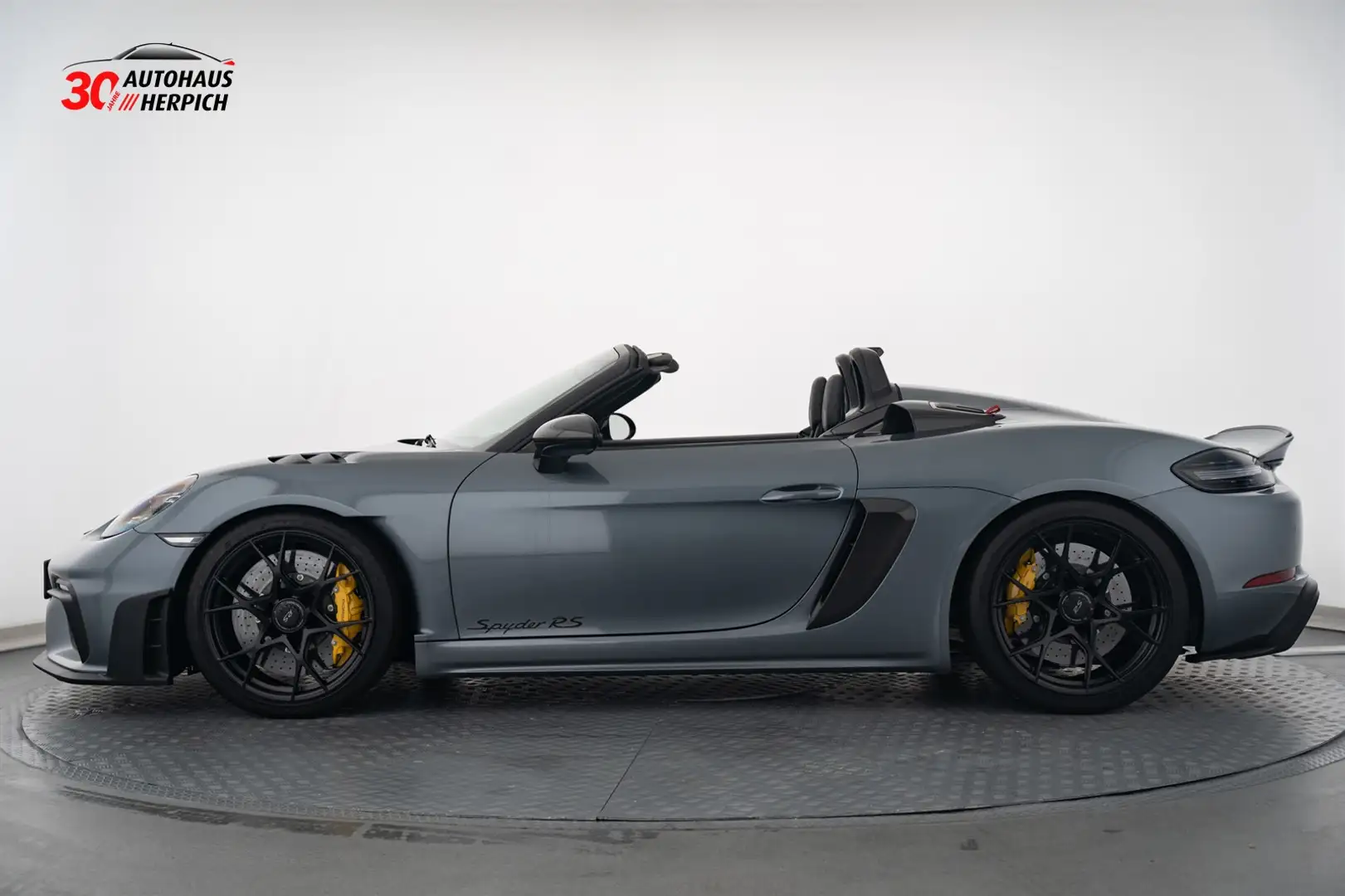 Porsche Boxster Spyder RS Weissach PCCB LED LIFT BOSE Grau - 2