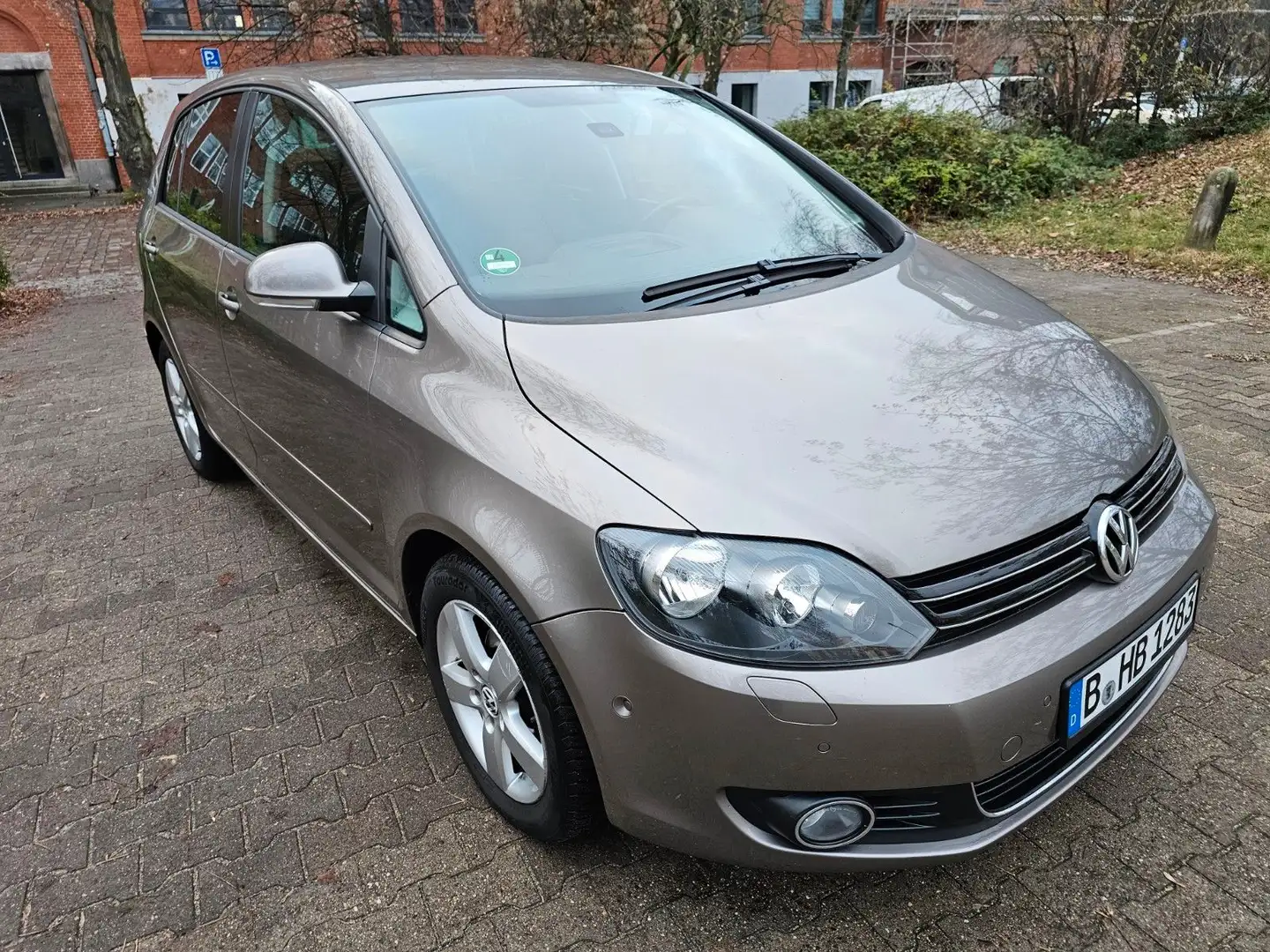 Volkswagen Golf Plus VI Team Automatik Brun - 1